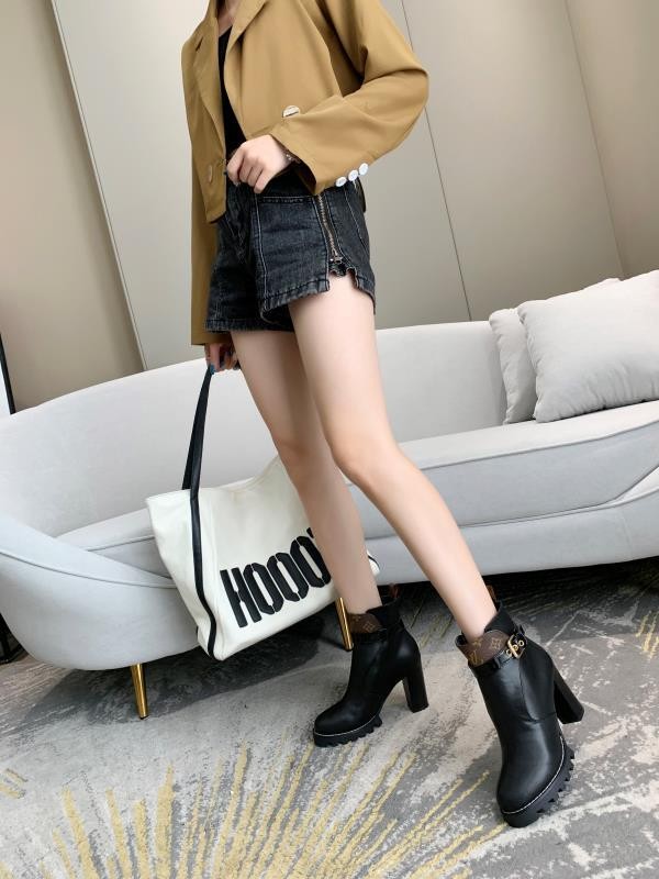 012 386#001-LV-shoes-Yupoo-dyoomall-2021SS