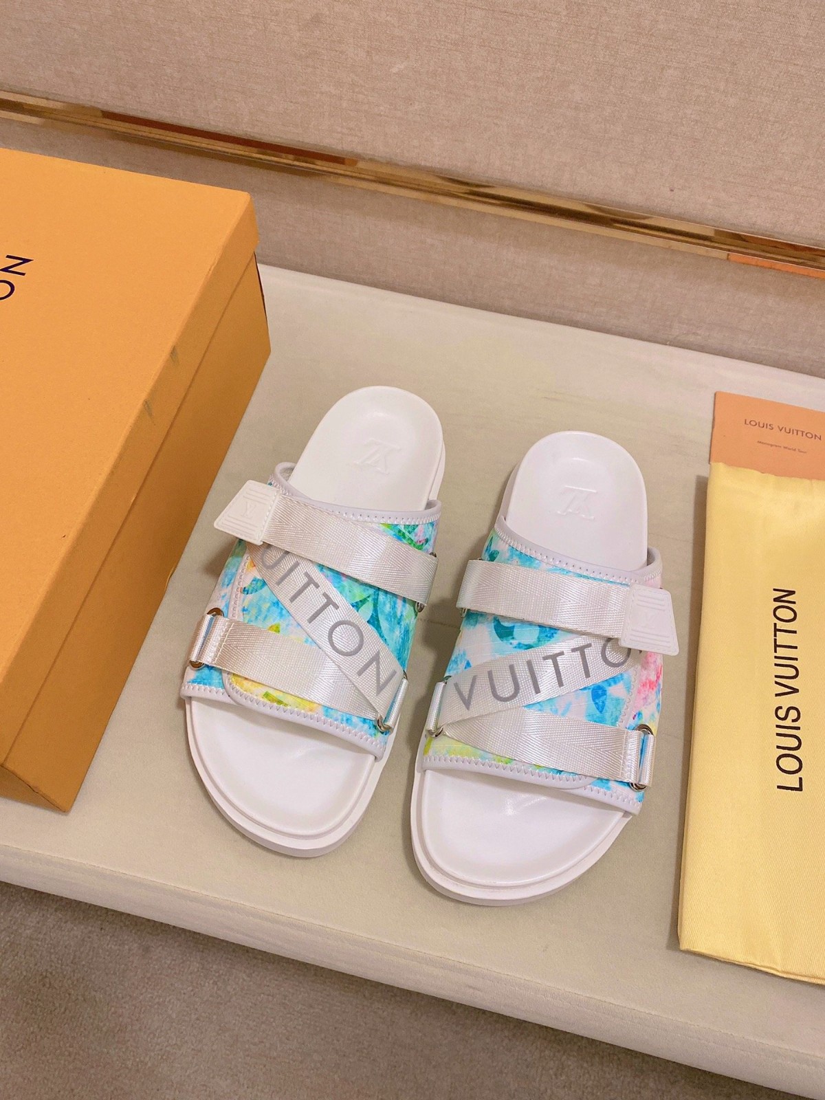 026 021#001-LV-shoes-Yupoo-2021SS