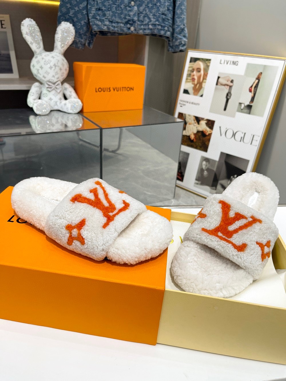 099 010#001-LV-shoes-06-Yupoo-2022SS