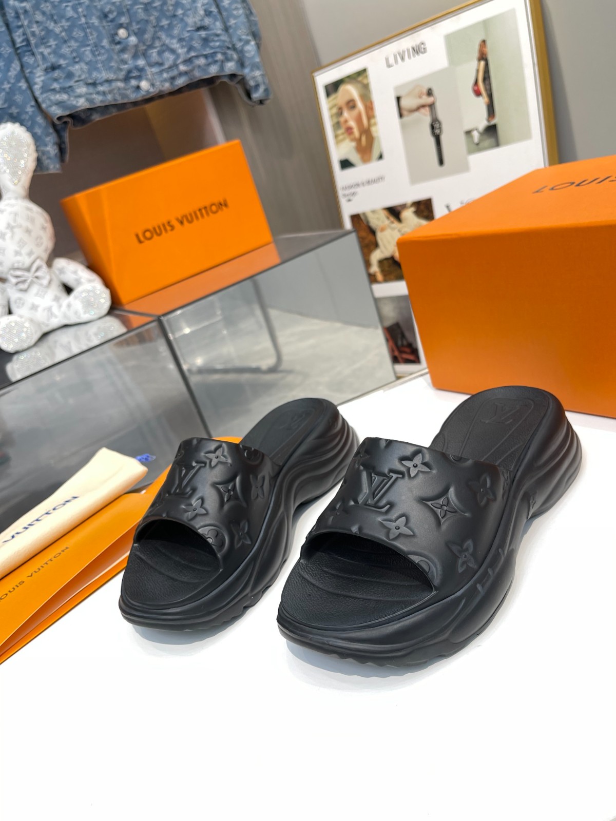 085 111#001-LV-shoes-2023SS