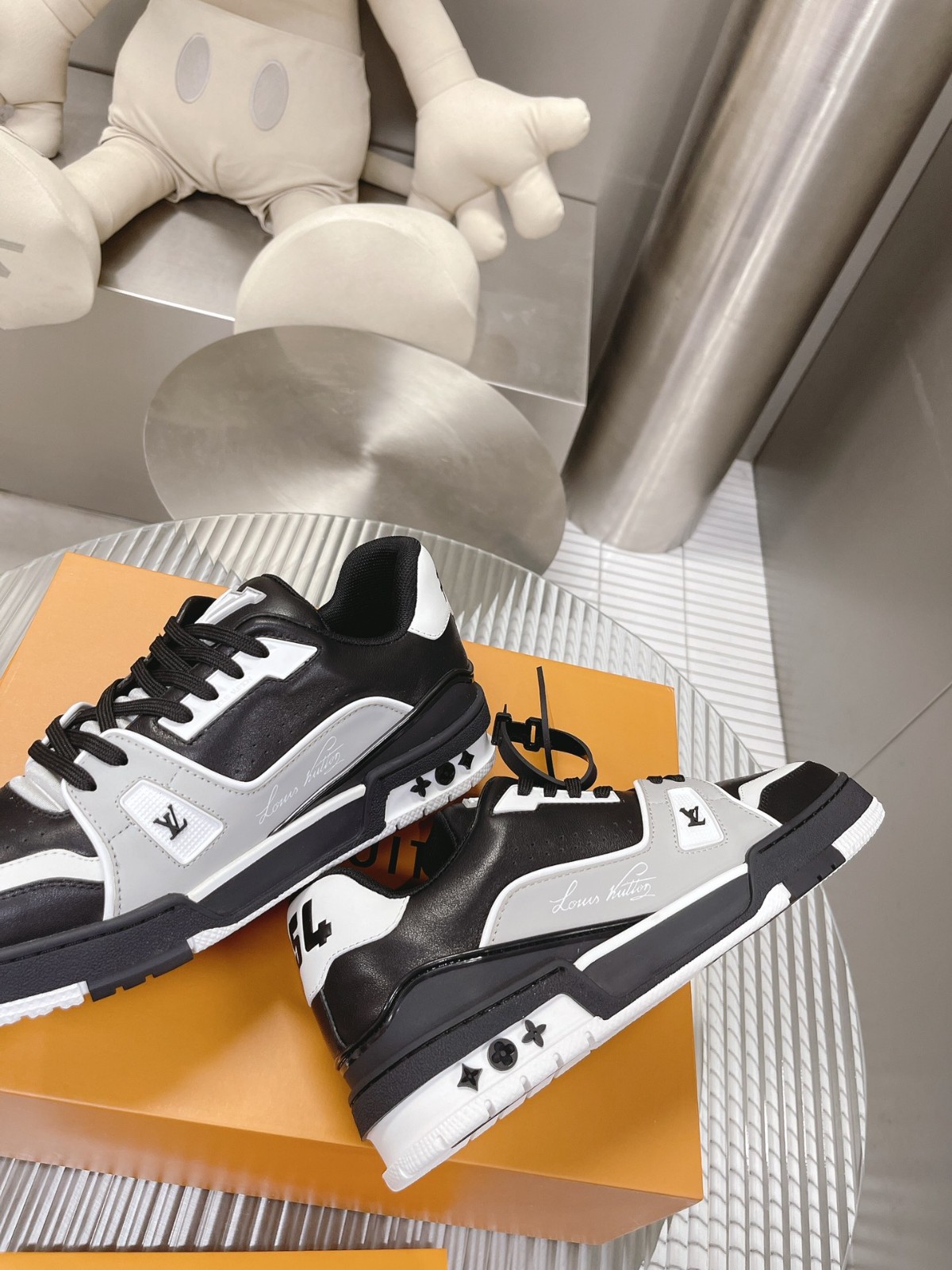 078 104#001-LV-shoes-2023SS