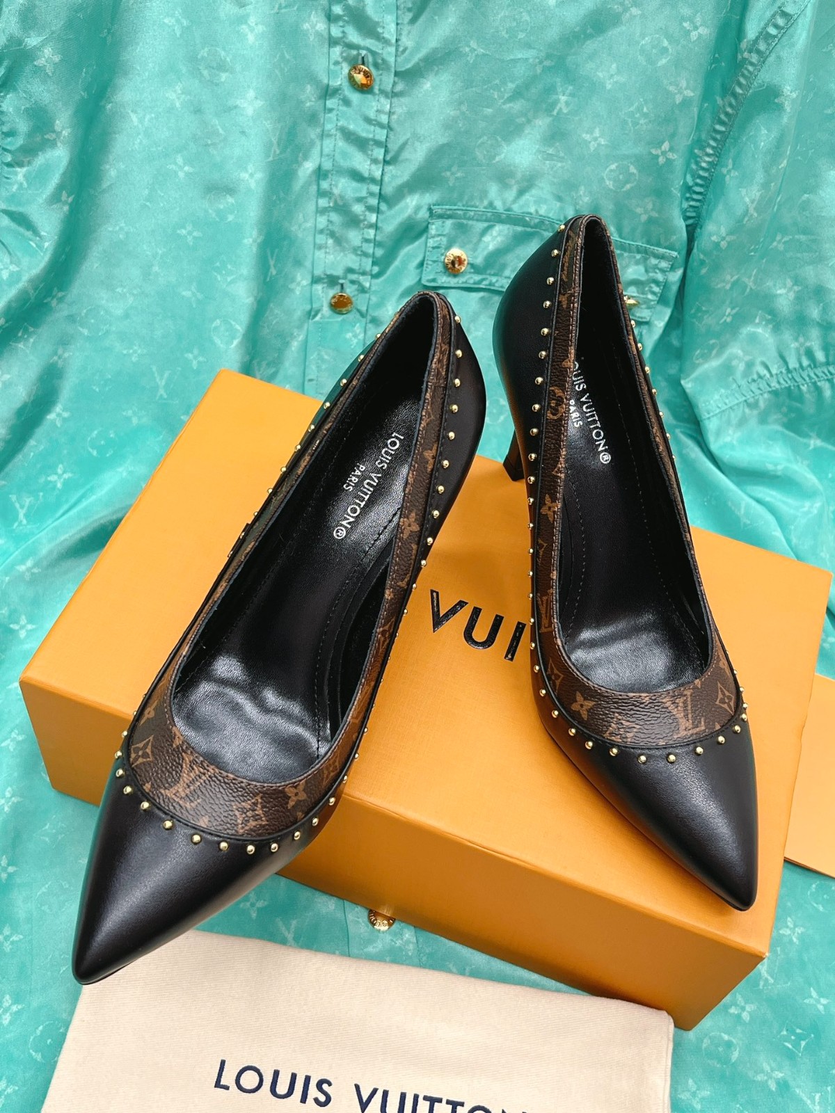 062 085#001-LV-shoes-2023SS