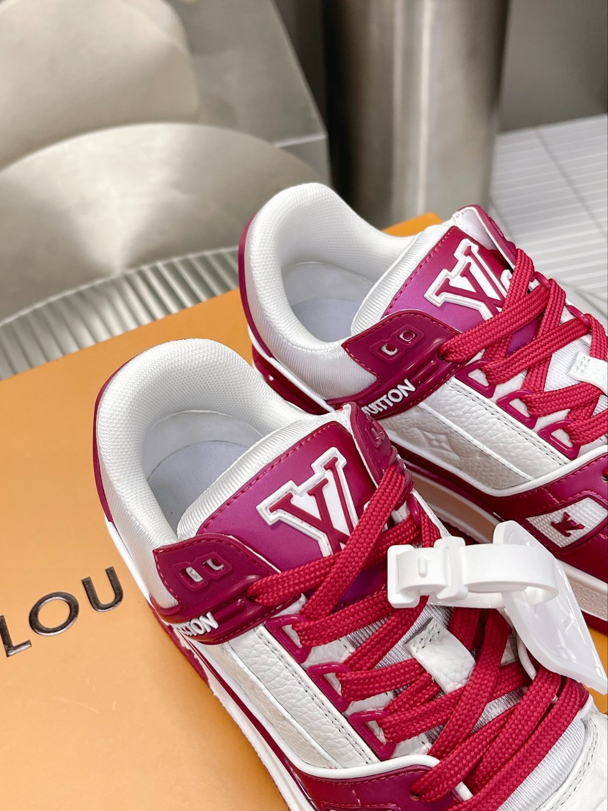 061 084#001-LV-shoes-2023SS