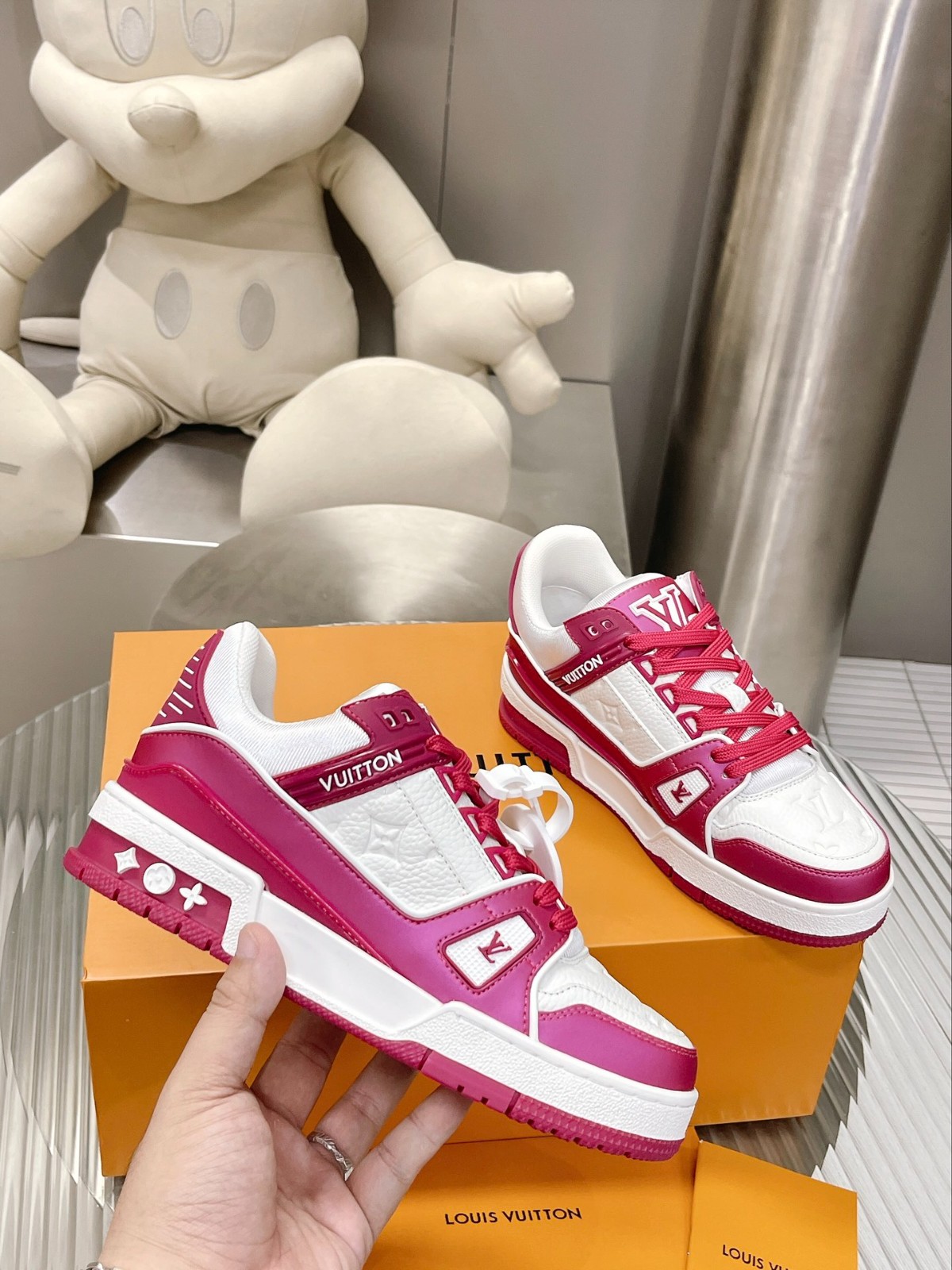 061 084#001-LV-shoes-2023SS