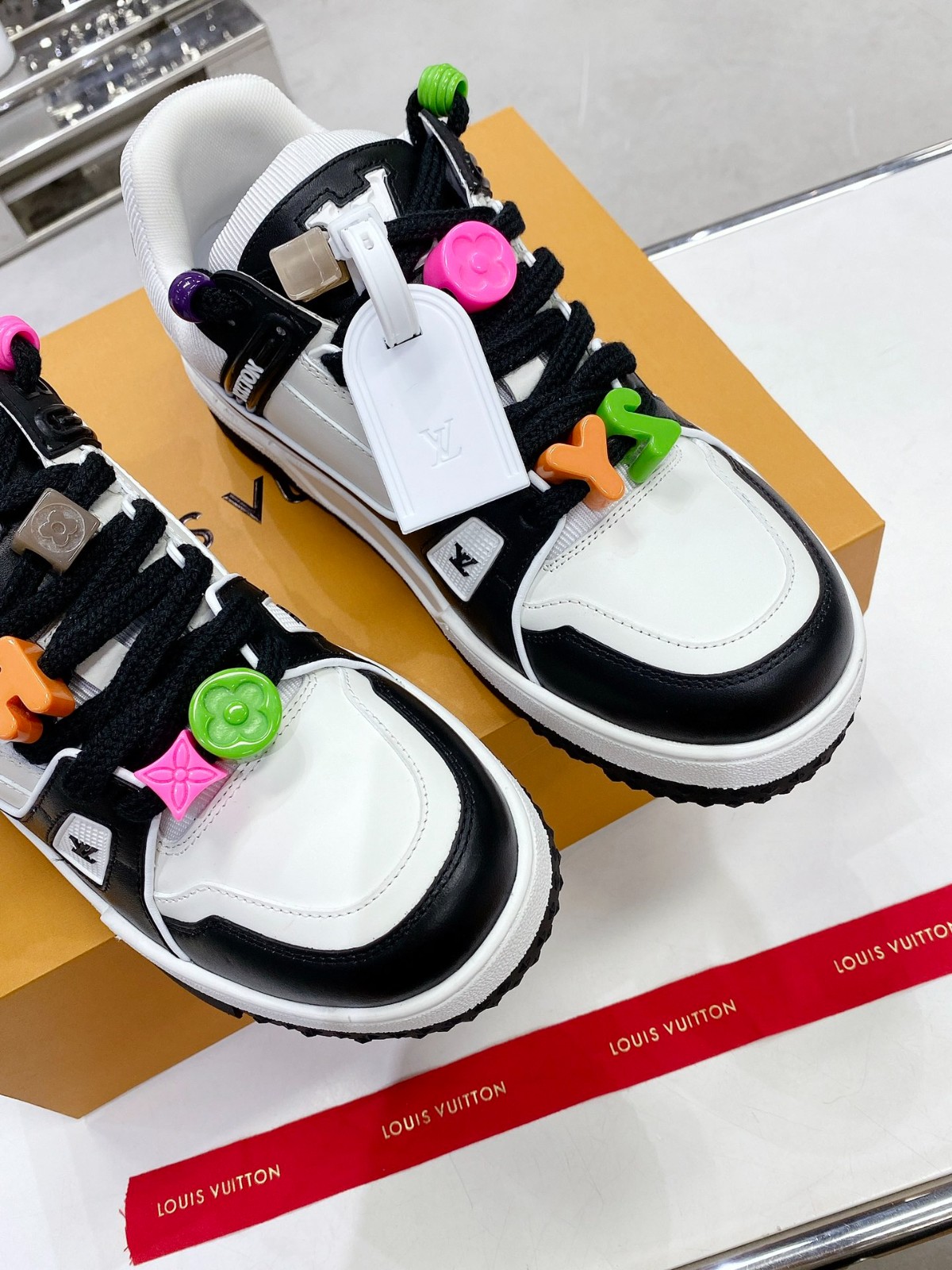 059 082#001-LV-shoes-2023SS
