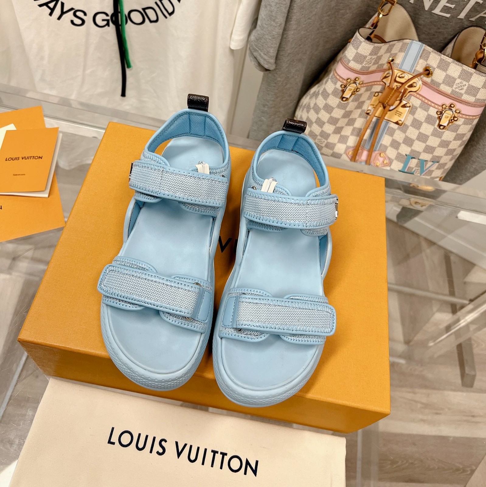053 076#001-LV-shoes-2023SS