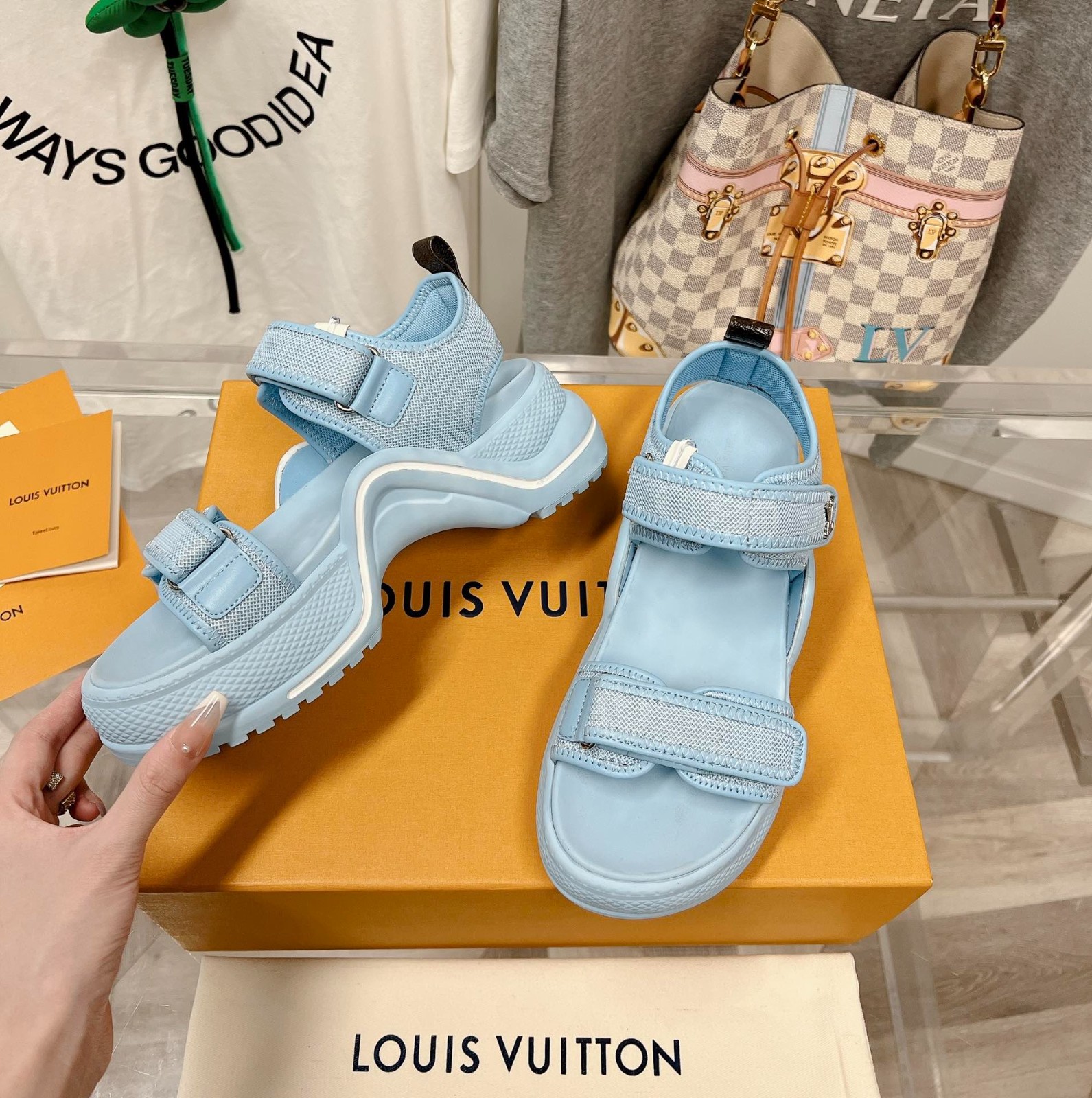053 076#001-LV-shoes-2023SS