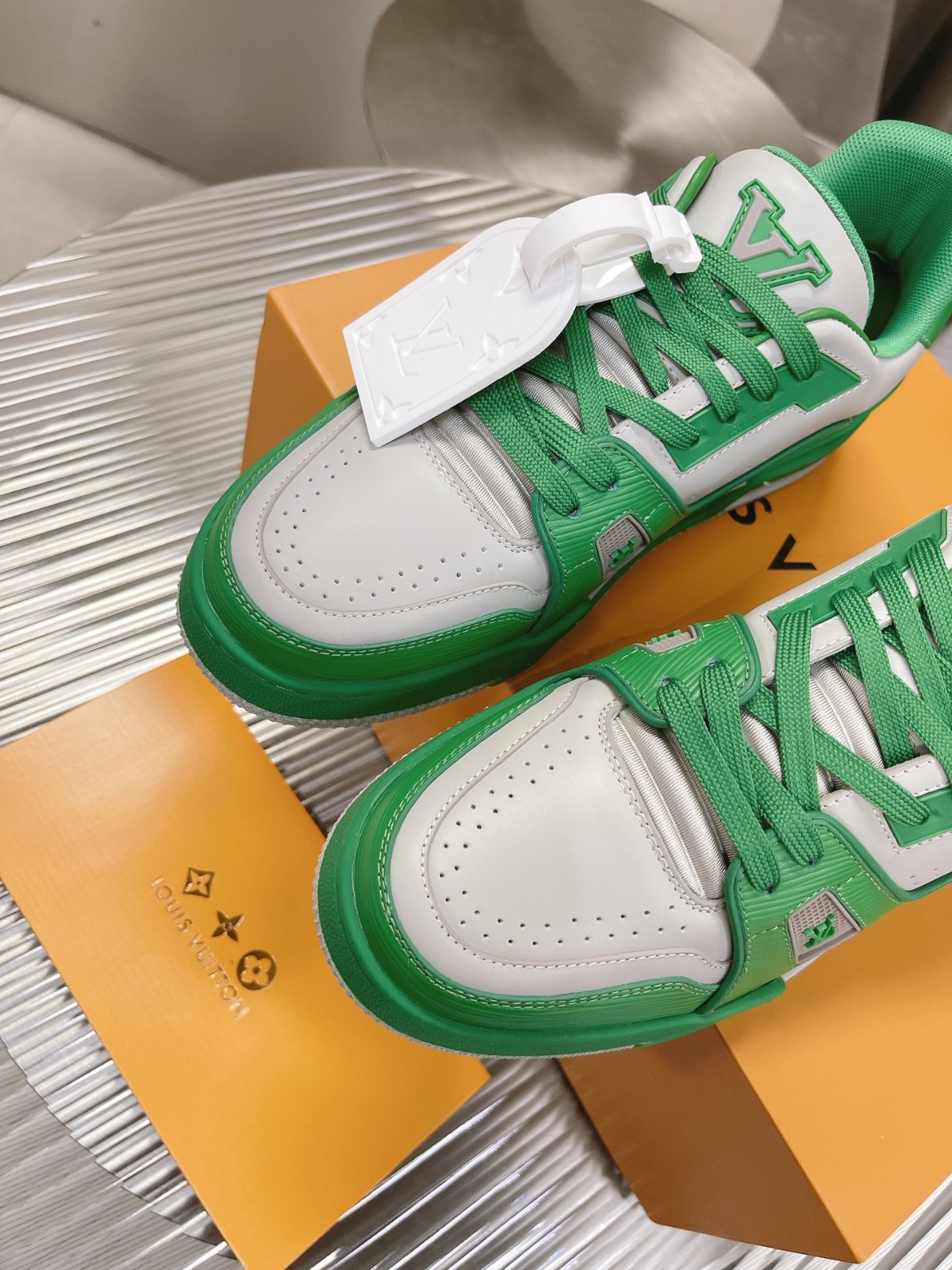 047 070#001-LV-shoes-2023SS