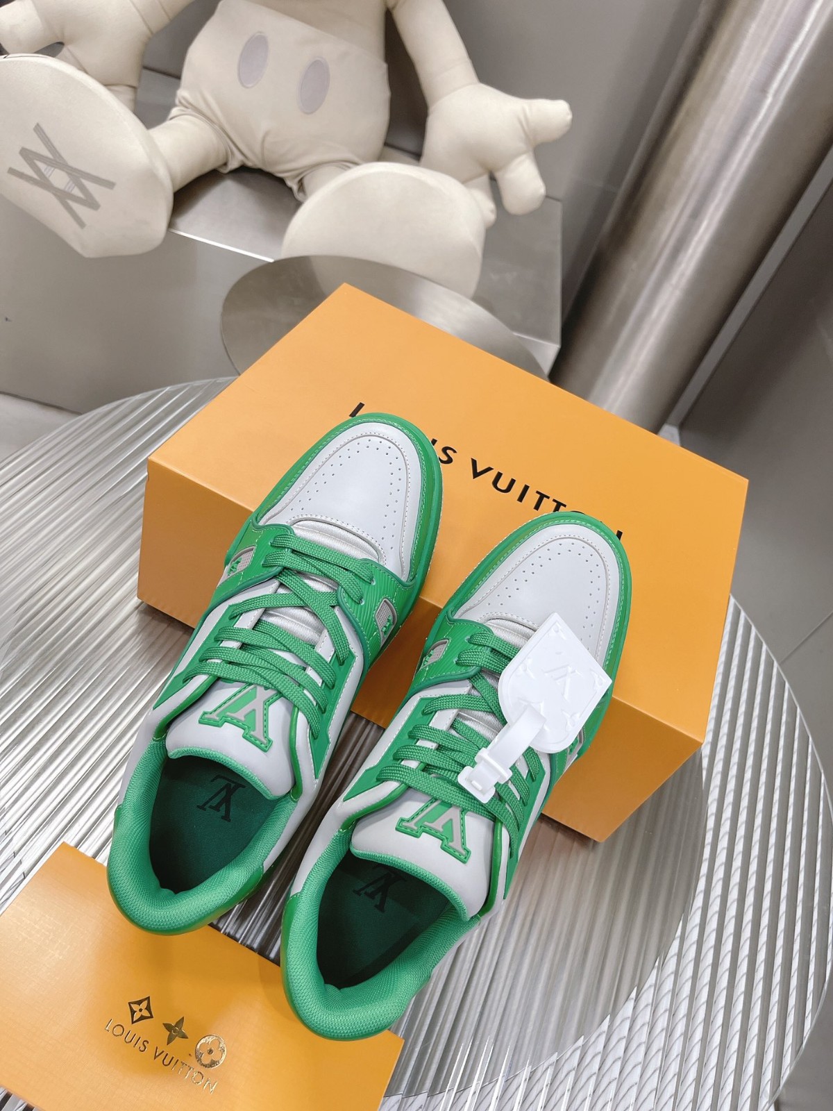 047 070#001-LV-shoes-2023SS