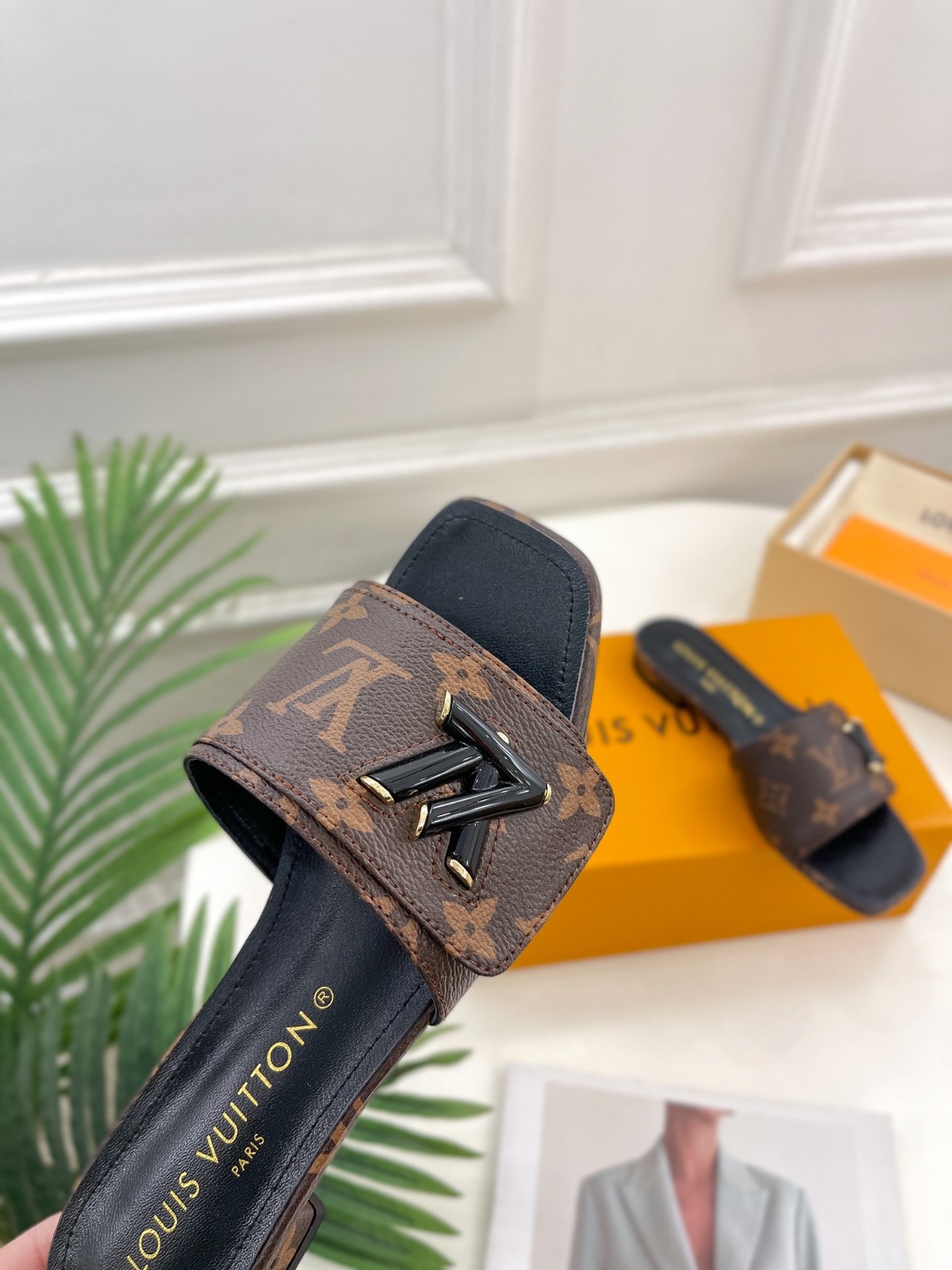 034 056#001-LV-shoes-2023SS