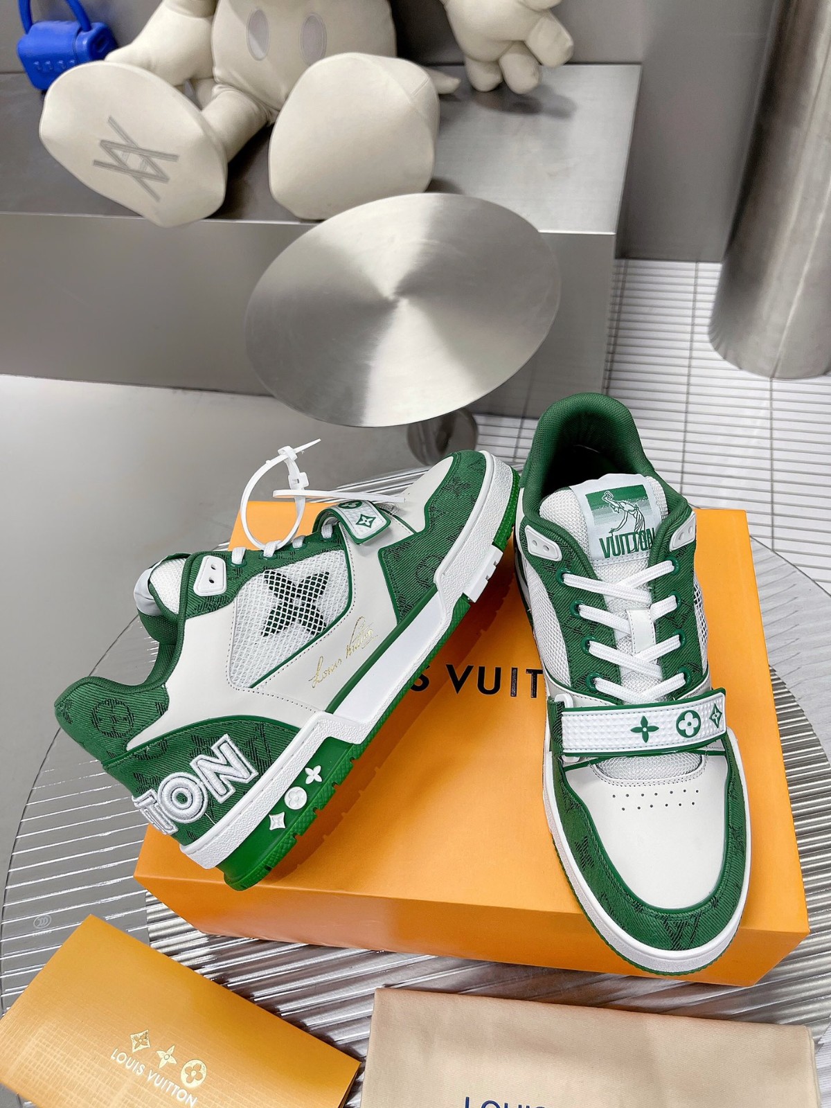 033 055#001-LV-shoes-2023SS