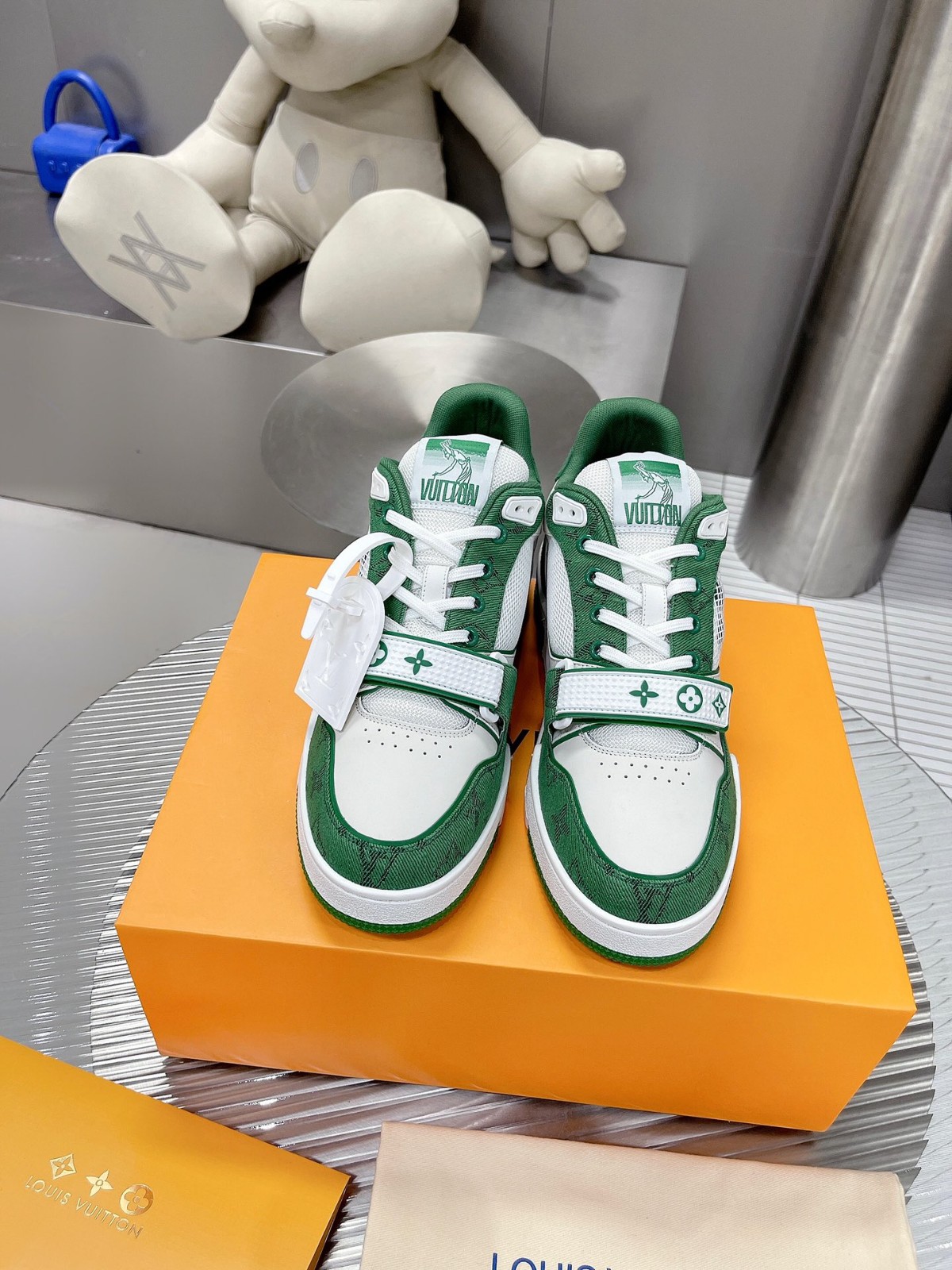 033 055#001-LV-shoes-2023SS