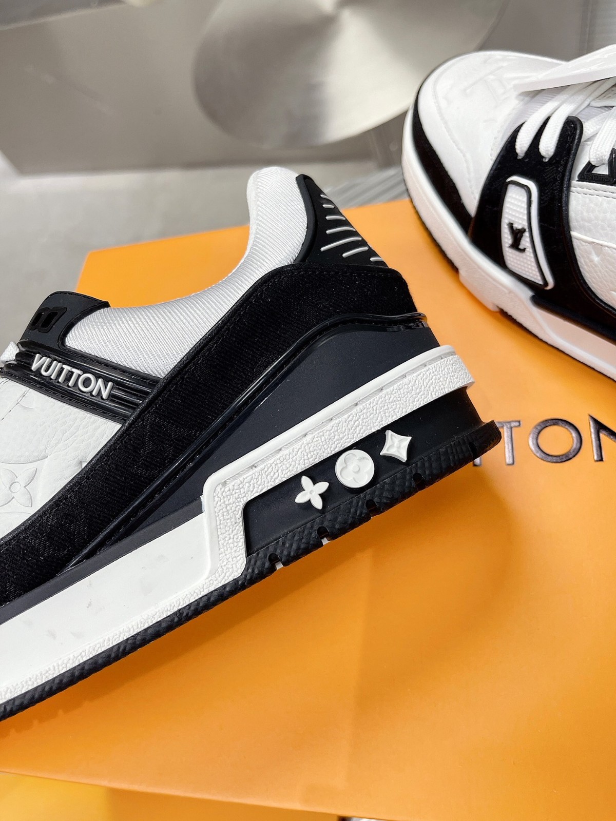 032 054#001-LV-shoes-2023SS