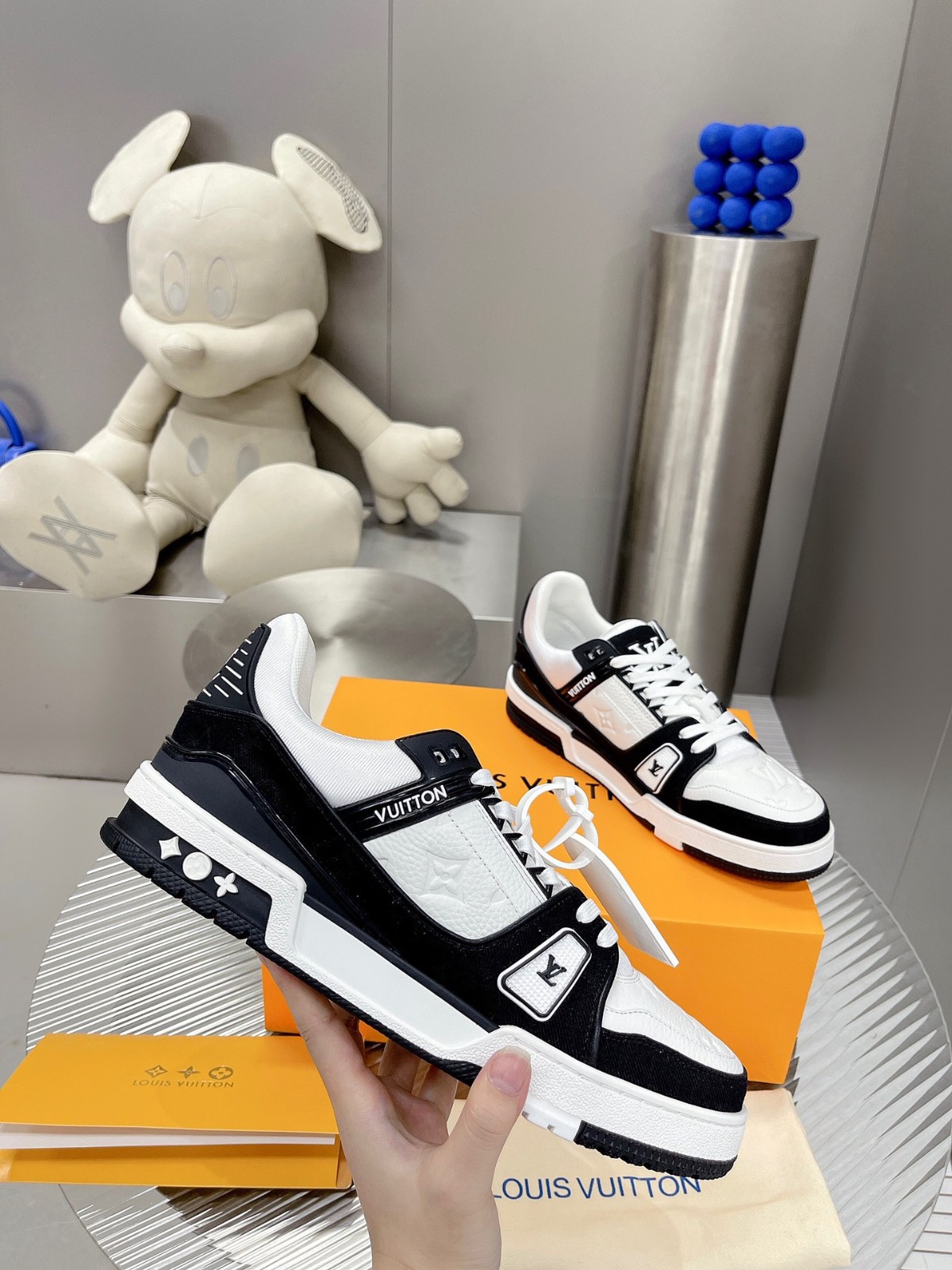 032 054#001-LV-shoes-2023SS