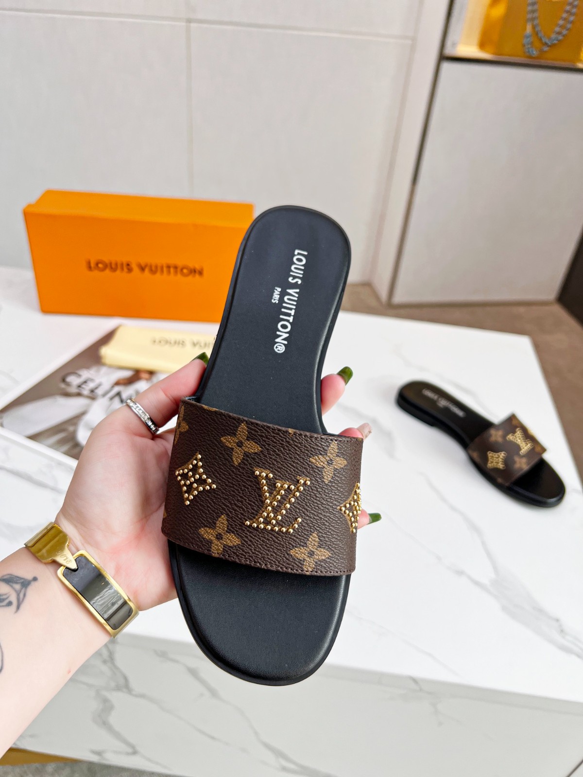 031 053#001-LV-shoes-2023SS