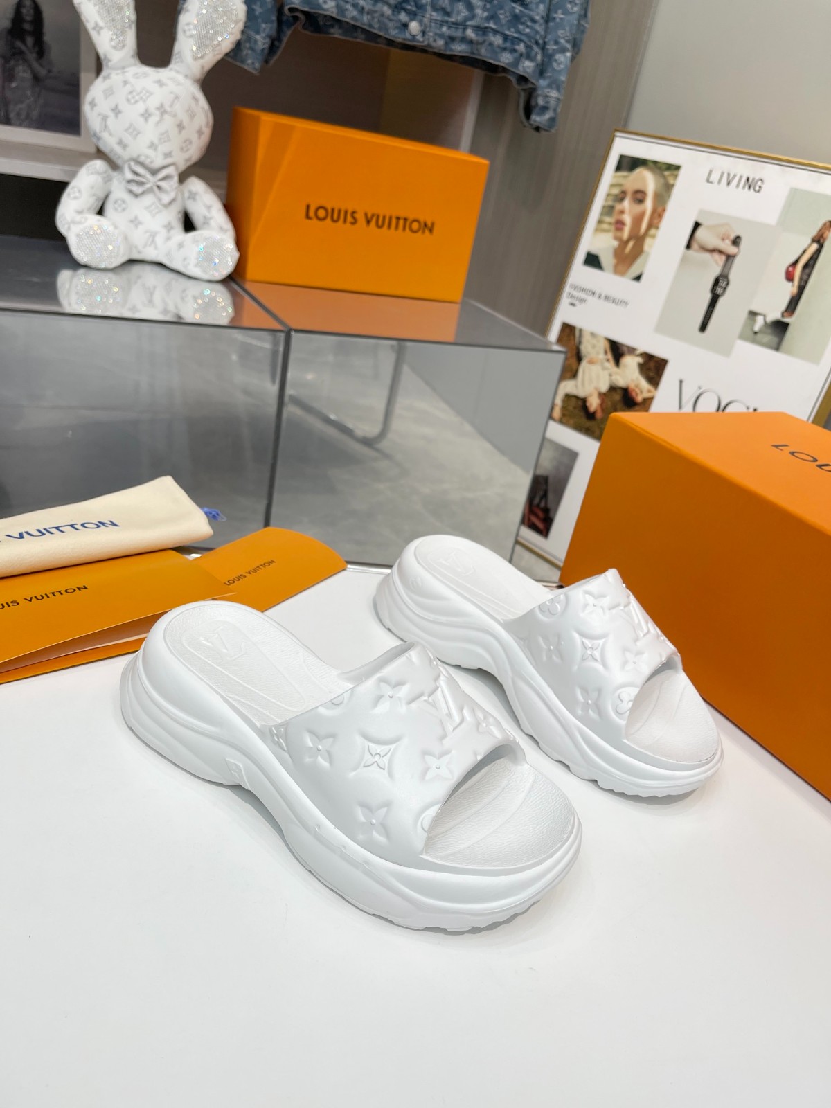 007 029#001-LV-shoes-2023SS