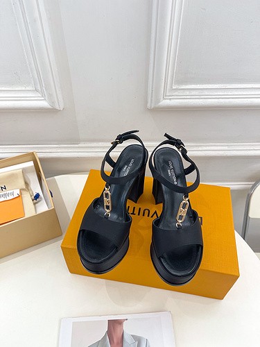 120 012#001-LV-shoes-01-2023SS
