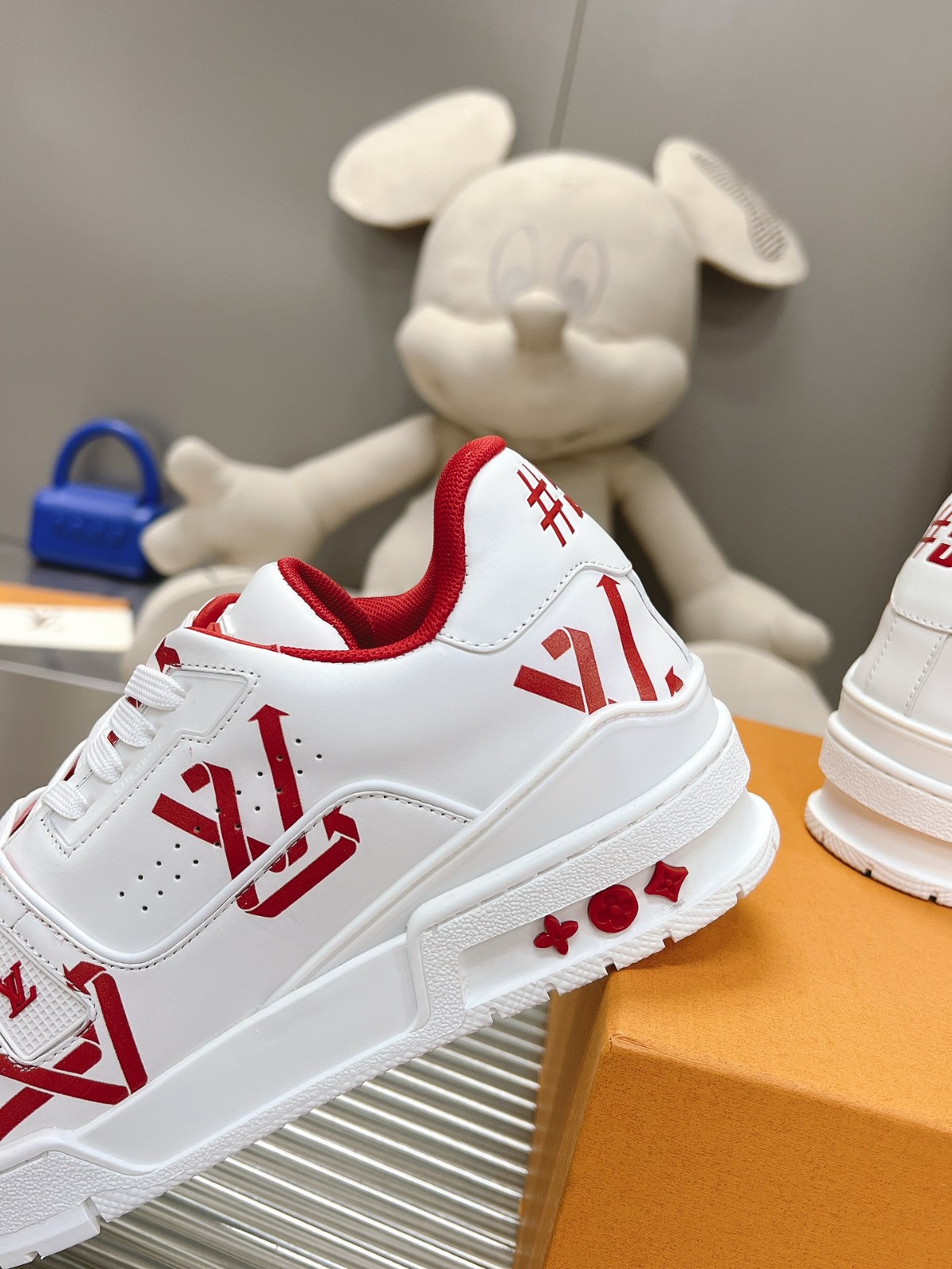 114 016#001-LV-shoes-2023SS