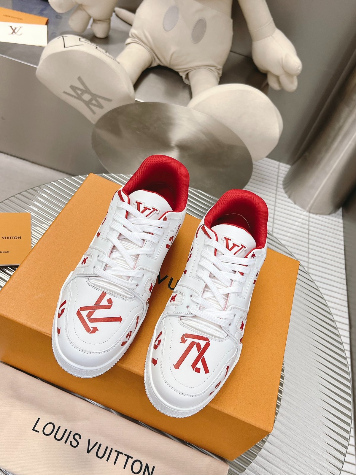 114 016#001-LV-shoes-2023SS