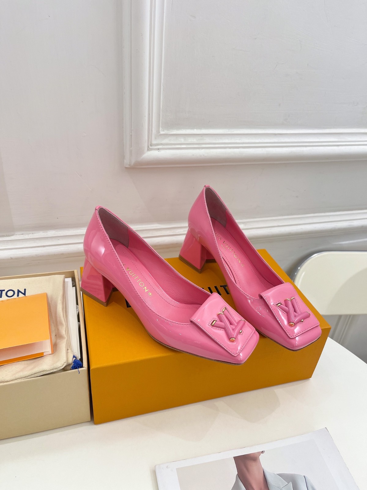 112 014#001-LV-shoes-2023SS