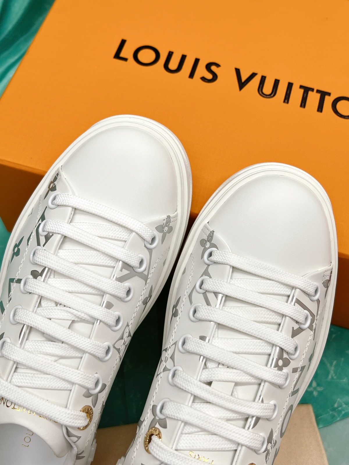 108 010#001-LV-shoes-2023SS