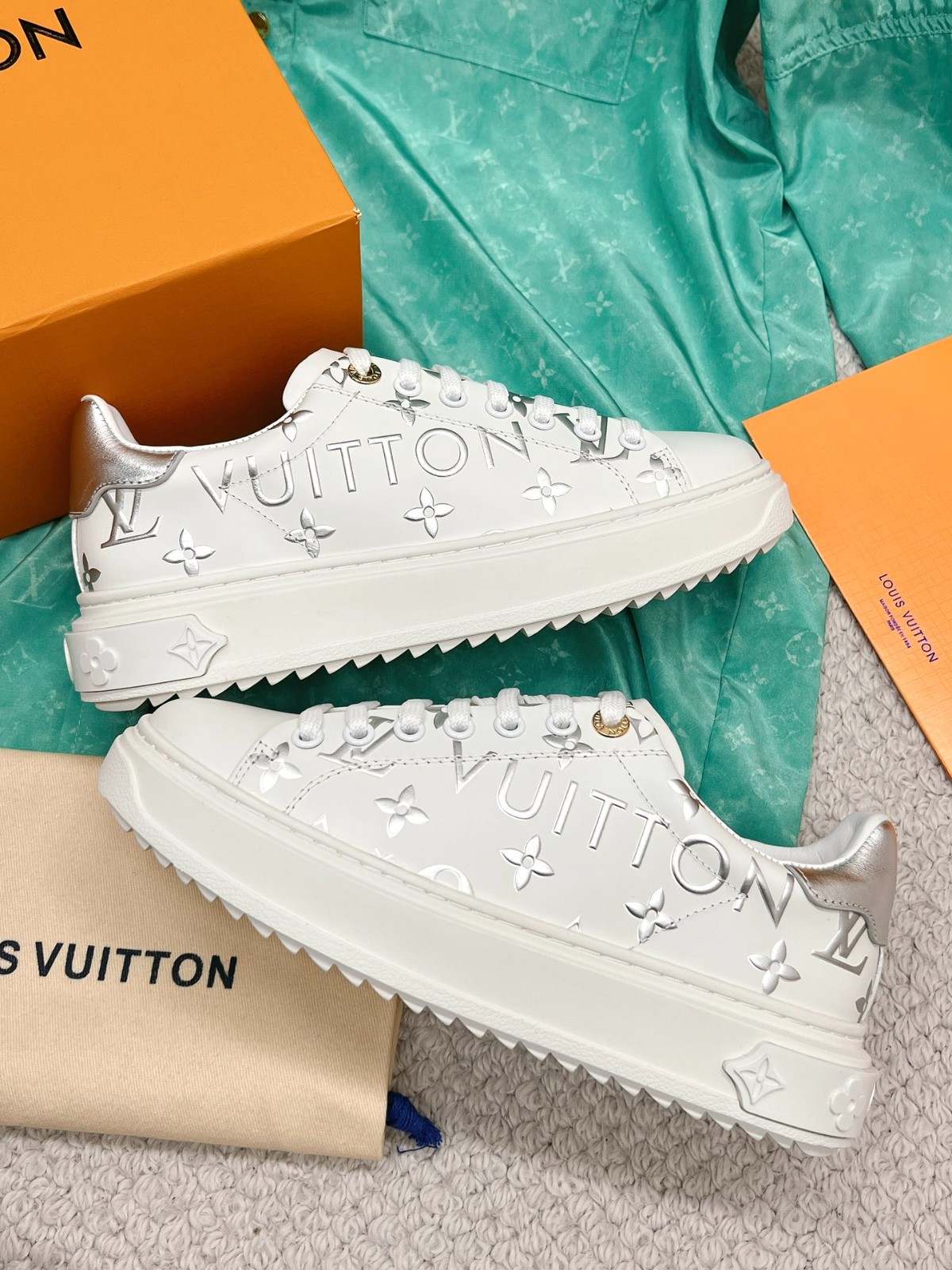 108 010#001-LV-shoes-2023SS