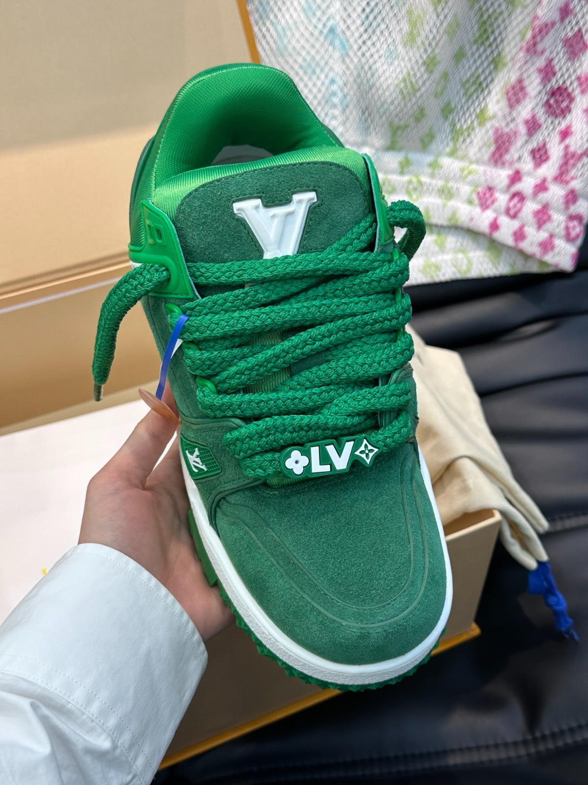 081 101#001-LV-shoes-01-2023SS