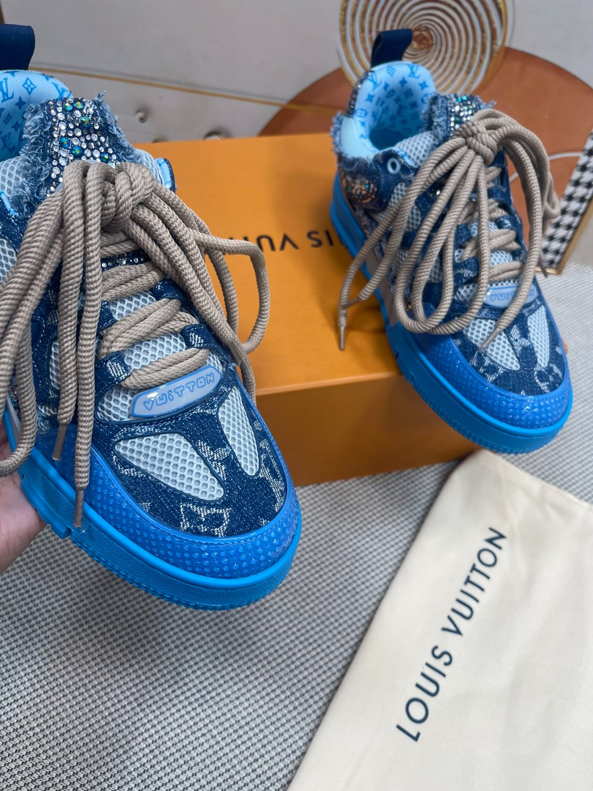 075 095#001-LV-shoes-01-2023SS