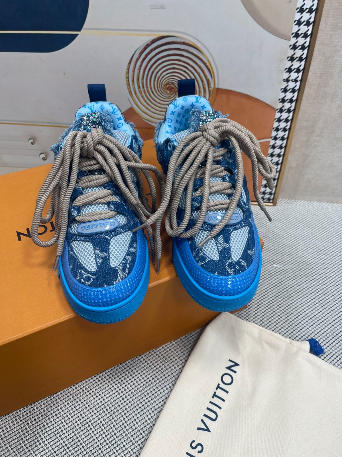 075 095#001-LV-shoes-01-2023SS