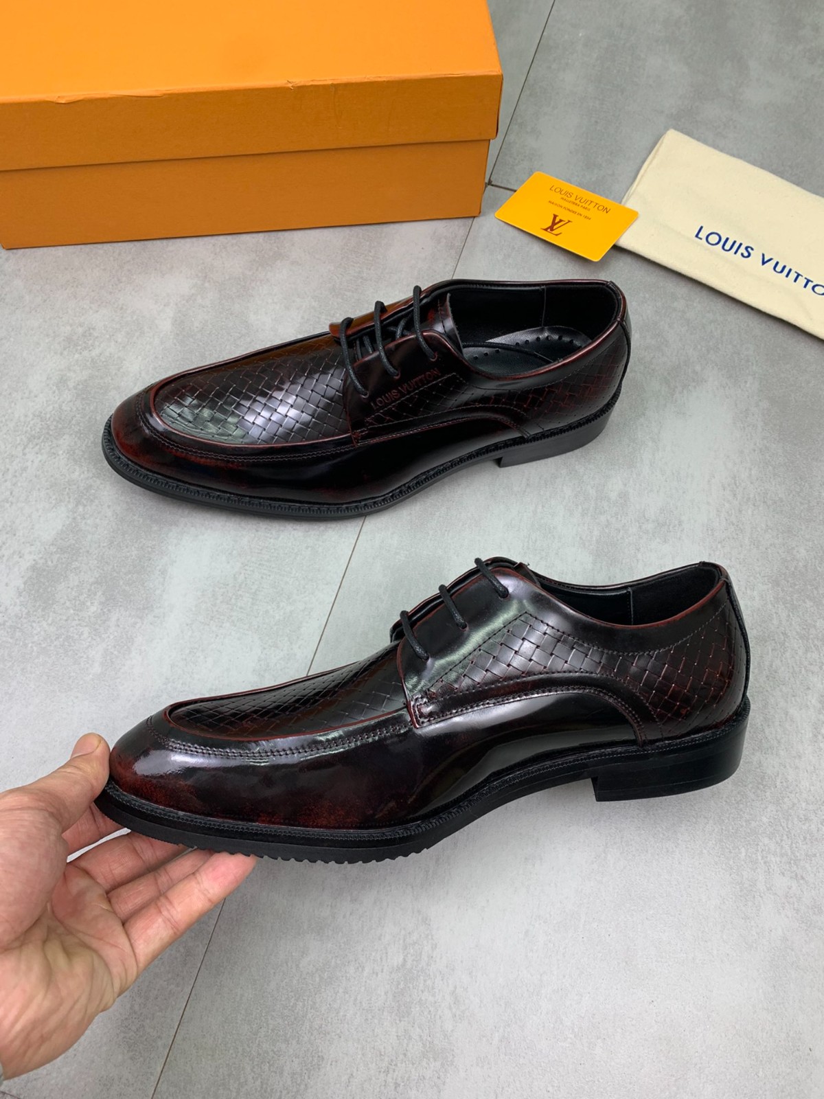 074 094#001-LV-shoes-01-2023SS