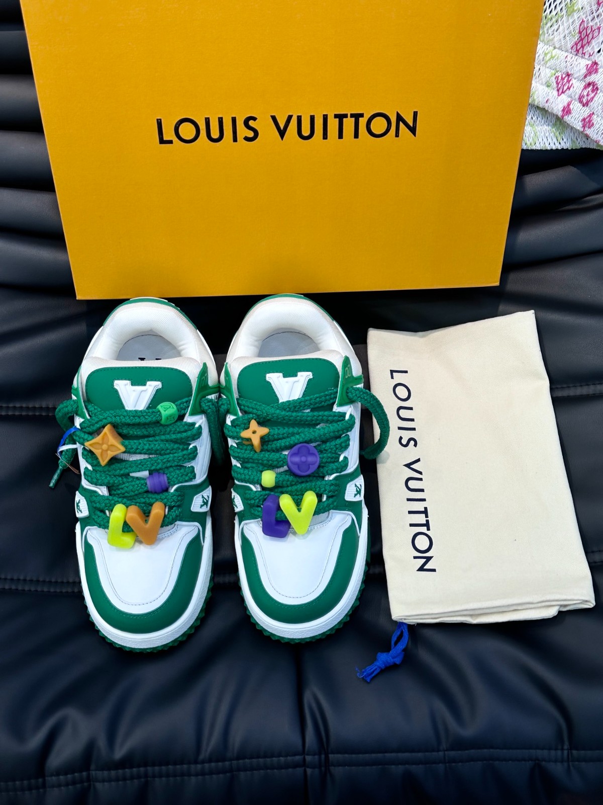 068 088#001-LV-shoes-01-2023SS