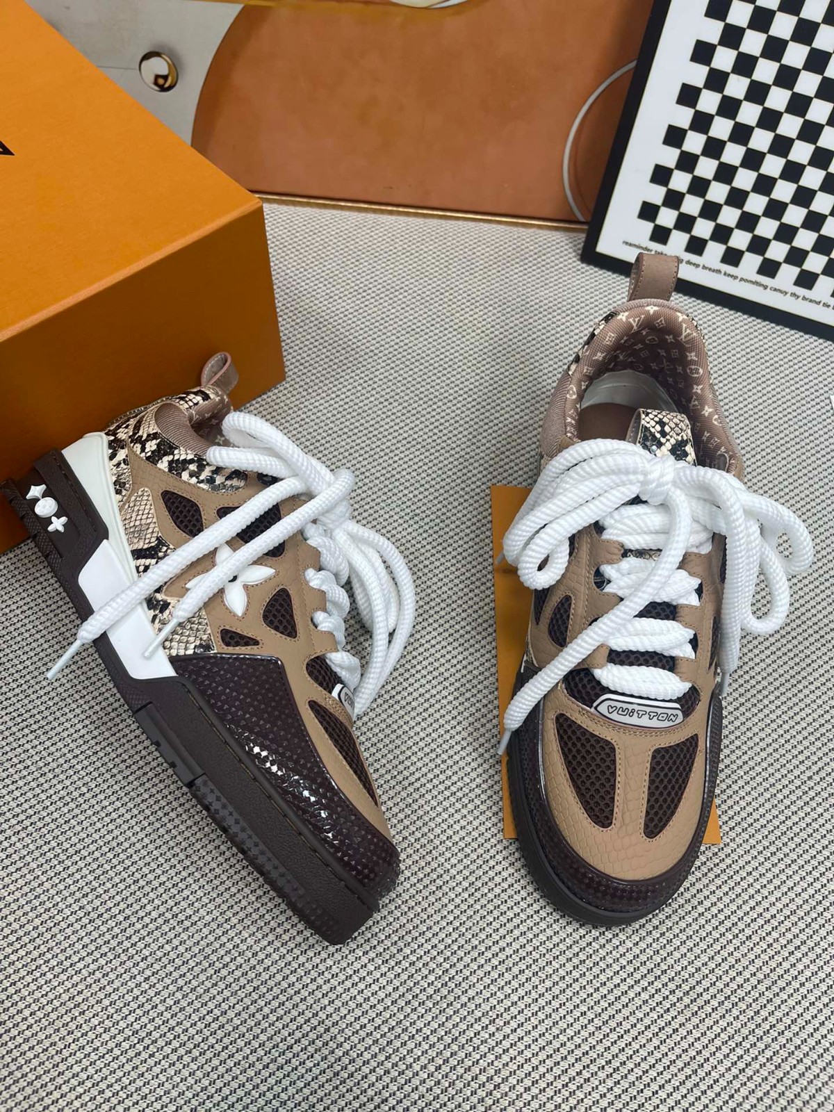 067 087#001-LV-shoes-01-2023SS