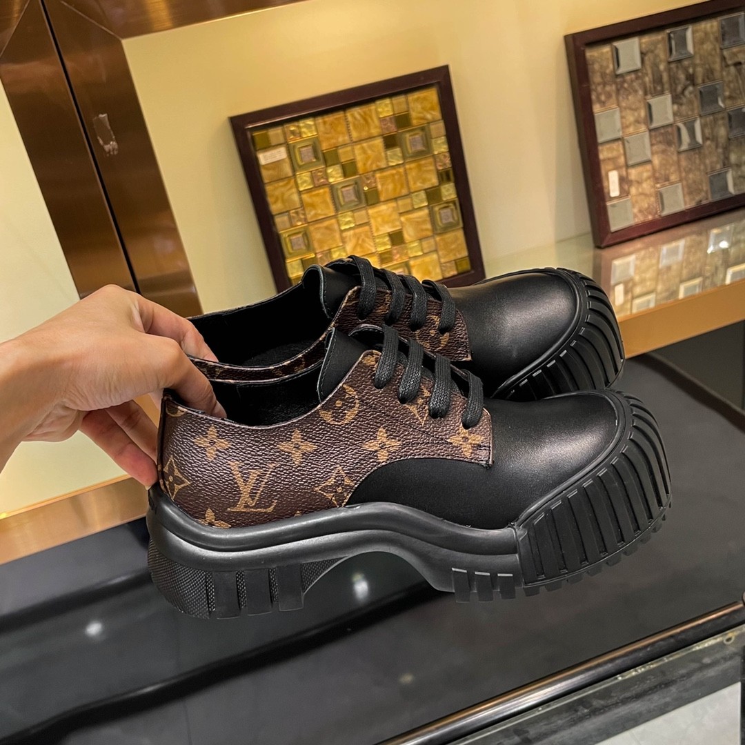 058 077#001-LV-shoes-01-2023SS