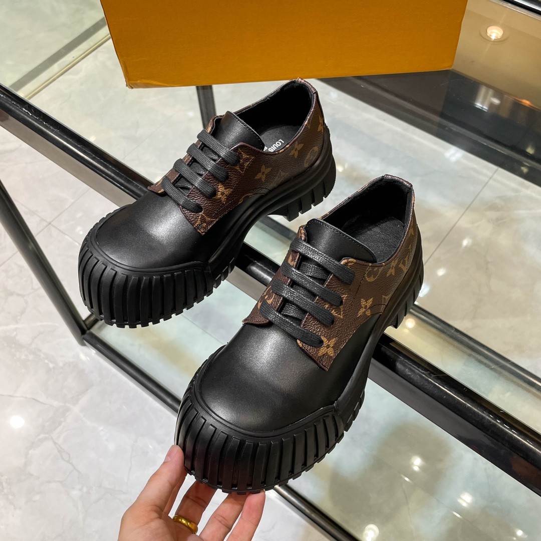 058 077#001-LV-shoes-01-2023SS