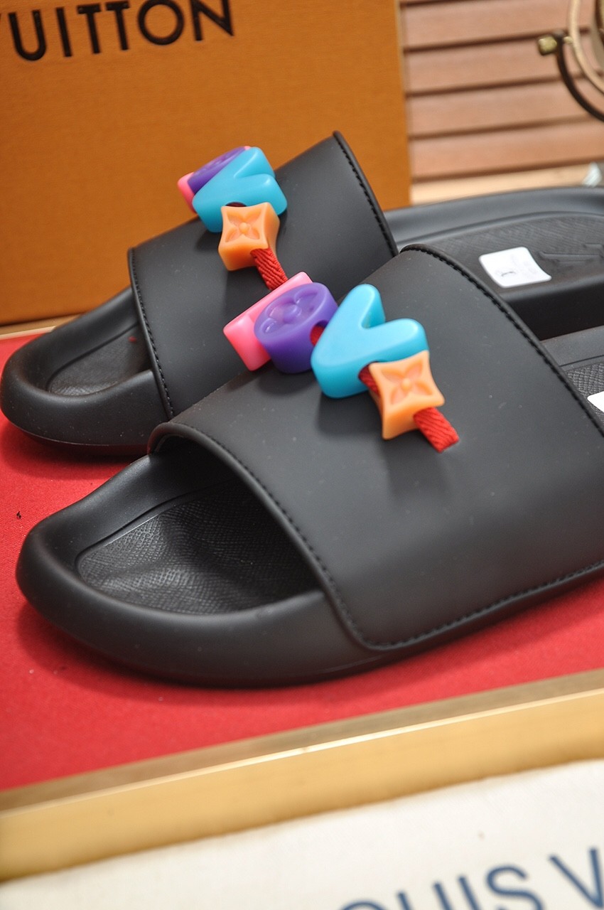 057 076#001-LV-shoes-01-2023SS