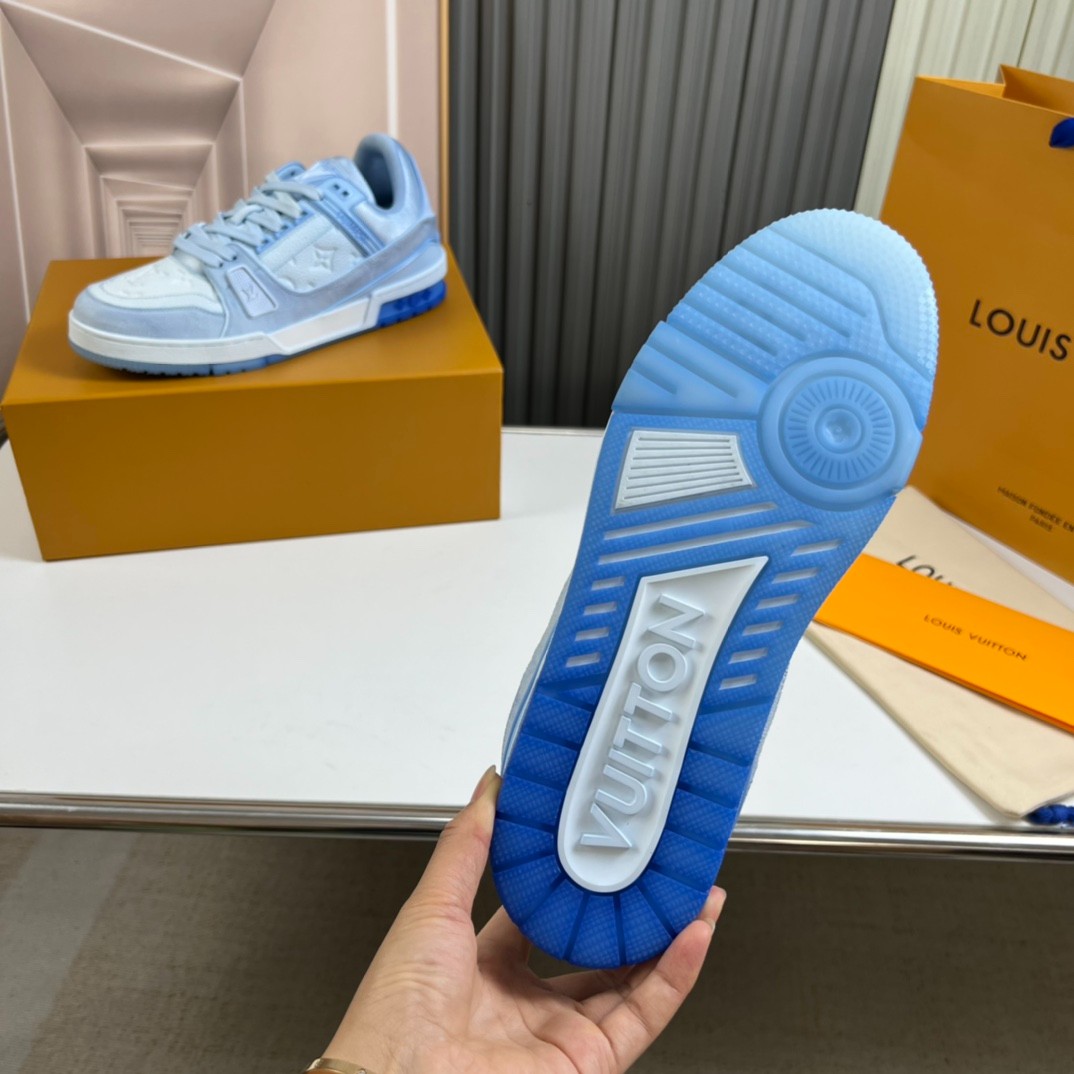 056 075#001-LV-shoes-01-2023SS