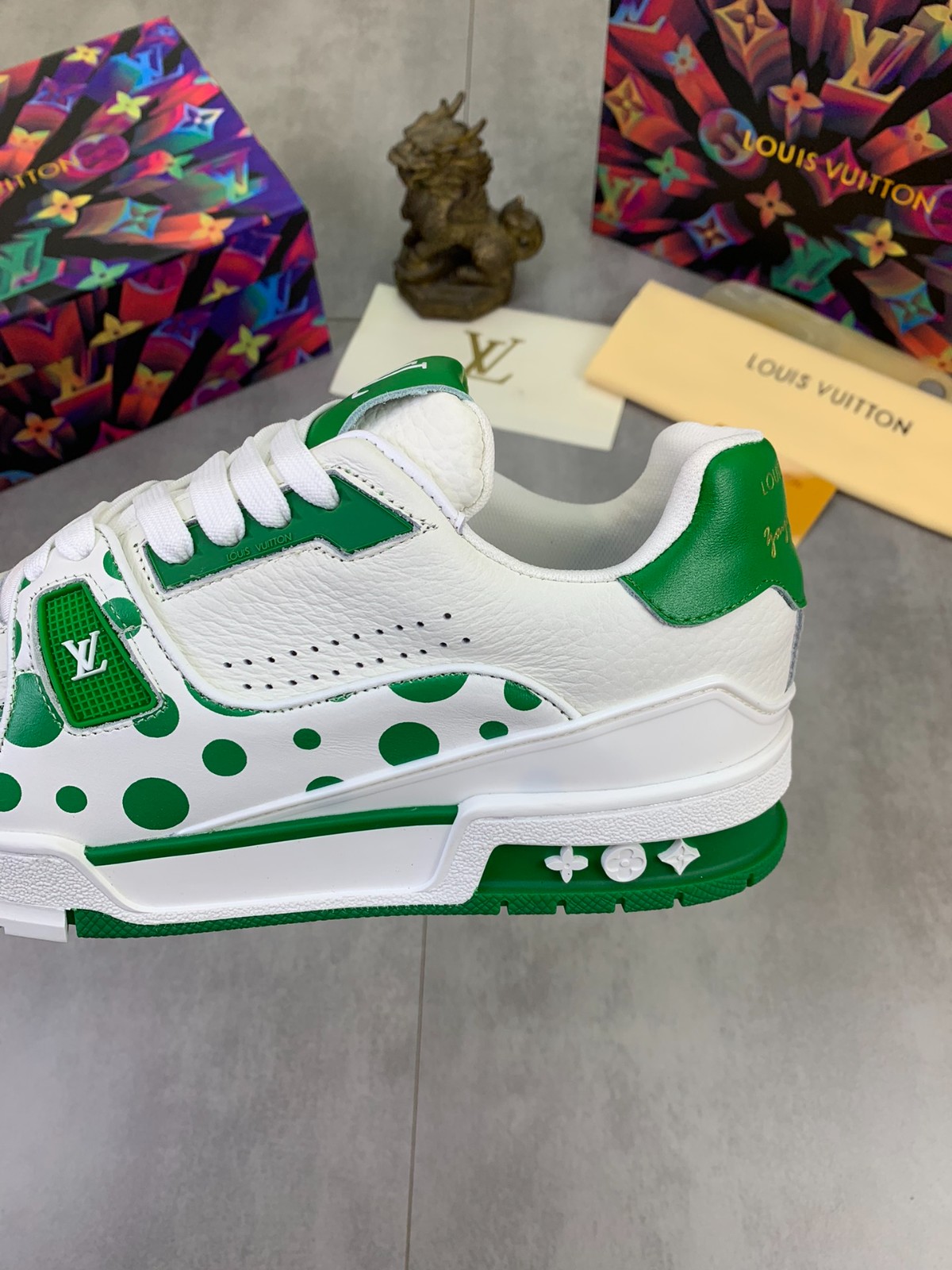 047 066#001-LV-shoes-01-2023SS