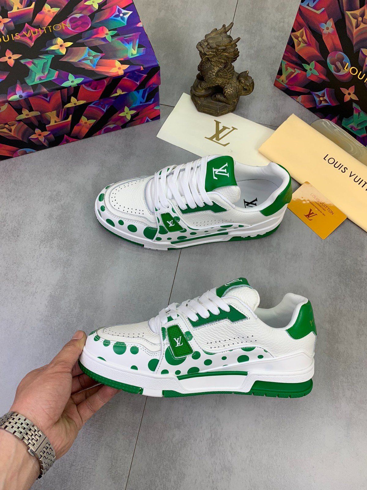 047 066#001-LV-shoes-01-2023SS