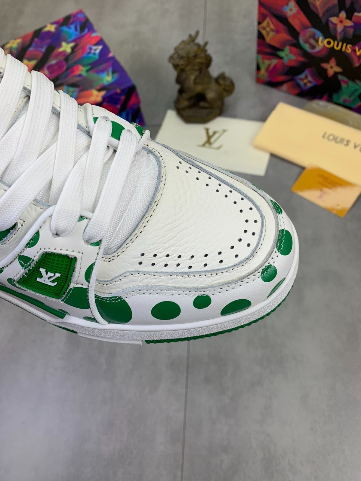 047 066#001-LV-shoes-01-2023SS