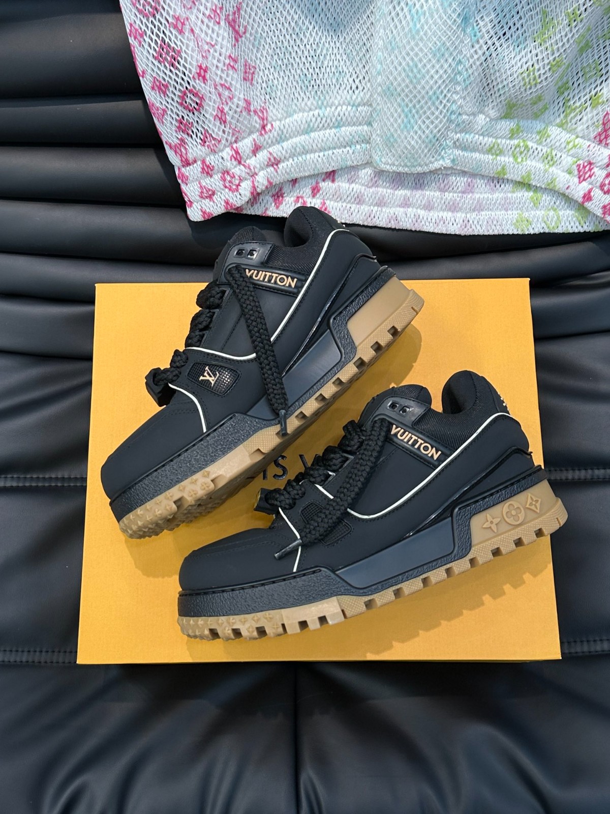 040 057#001-LV-shoes-01-2023SS