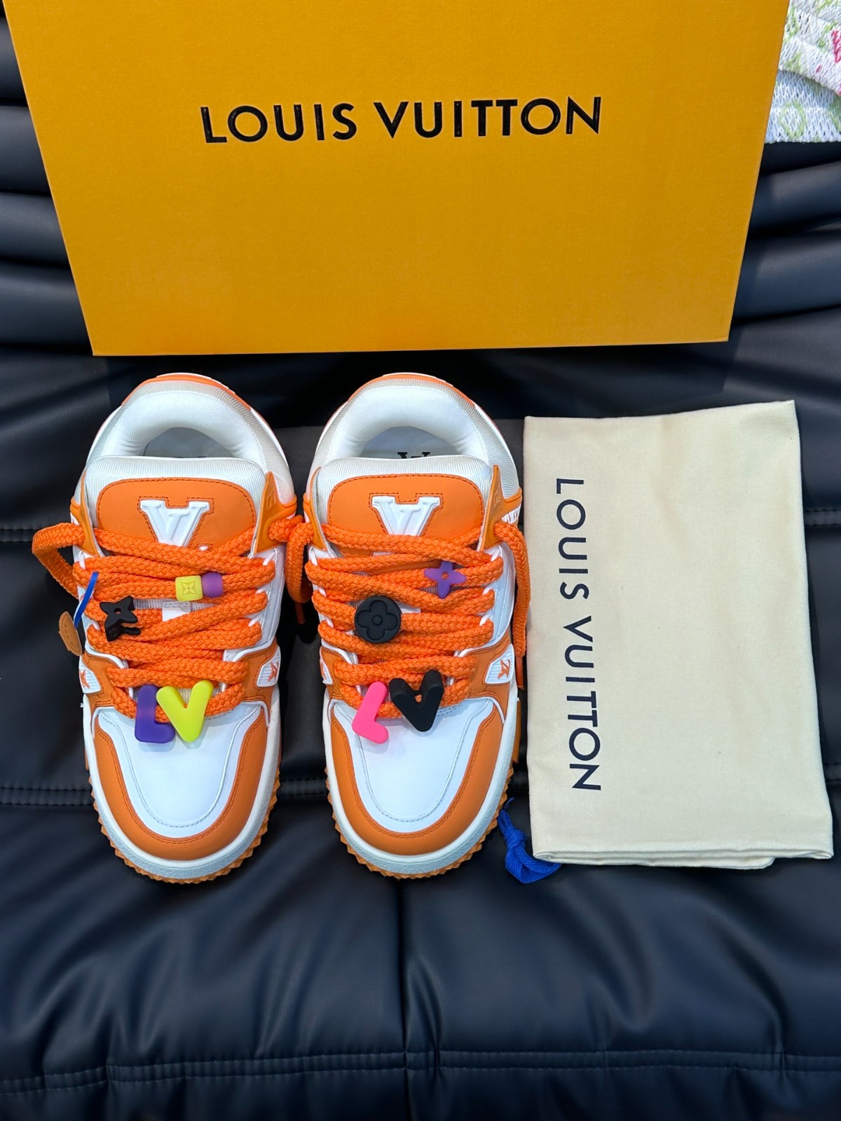039 056#001-LV-shoes-01-2023SS