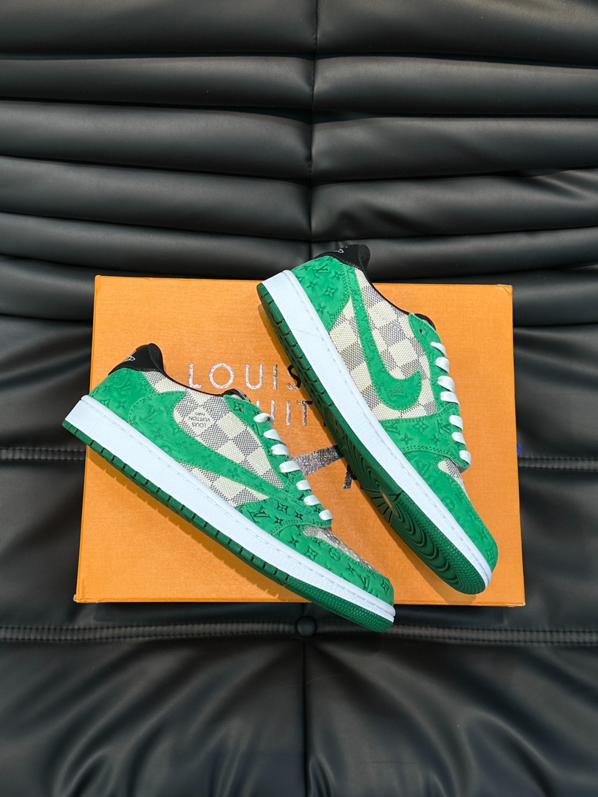 036 053#001-LV-shoes-01-2023SS