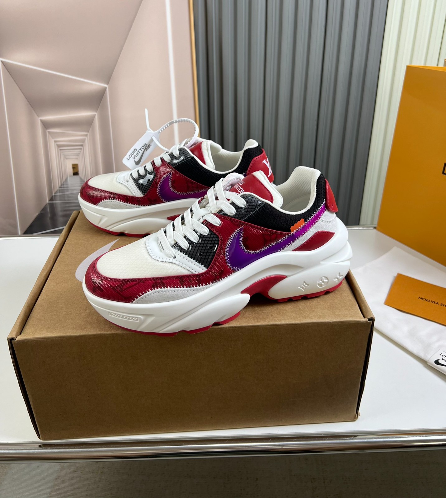 028 041#001-LV-shoes-01-2023SS