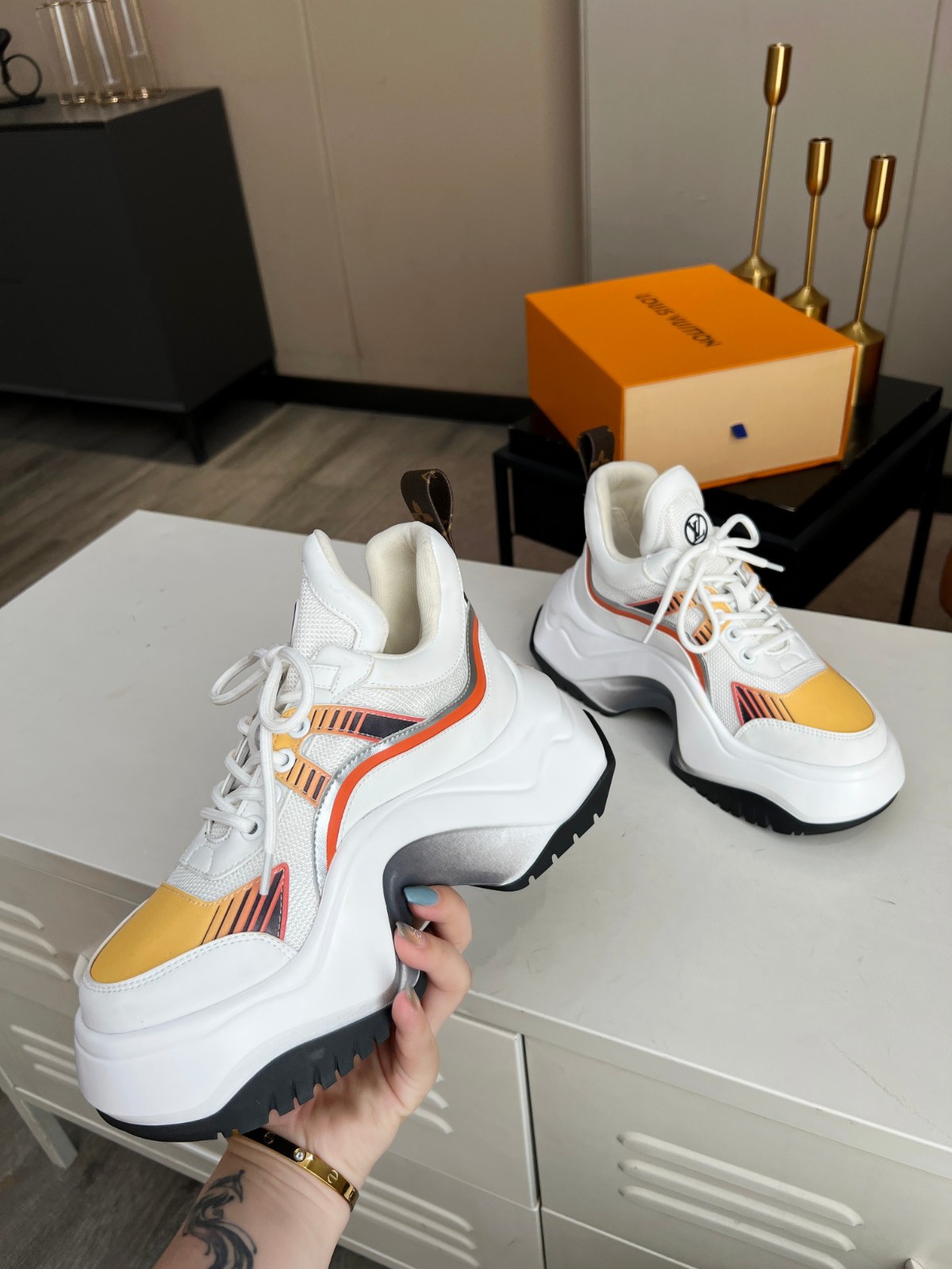 026 039#001-LV-shoes-01-2023SS