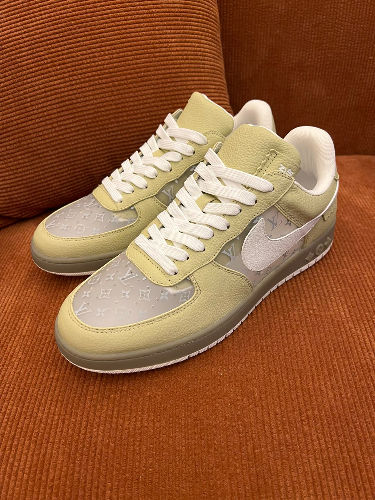 025 038#001-LV-shoes-01-2023SS