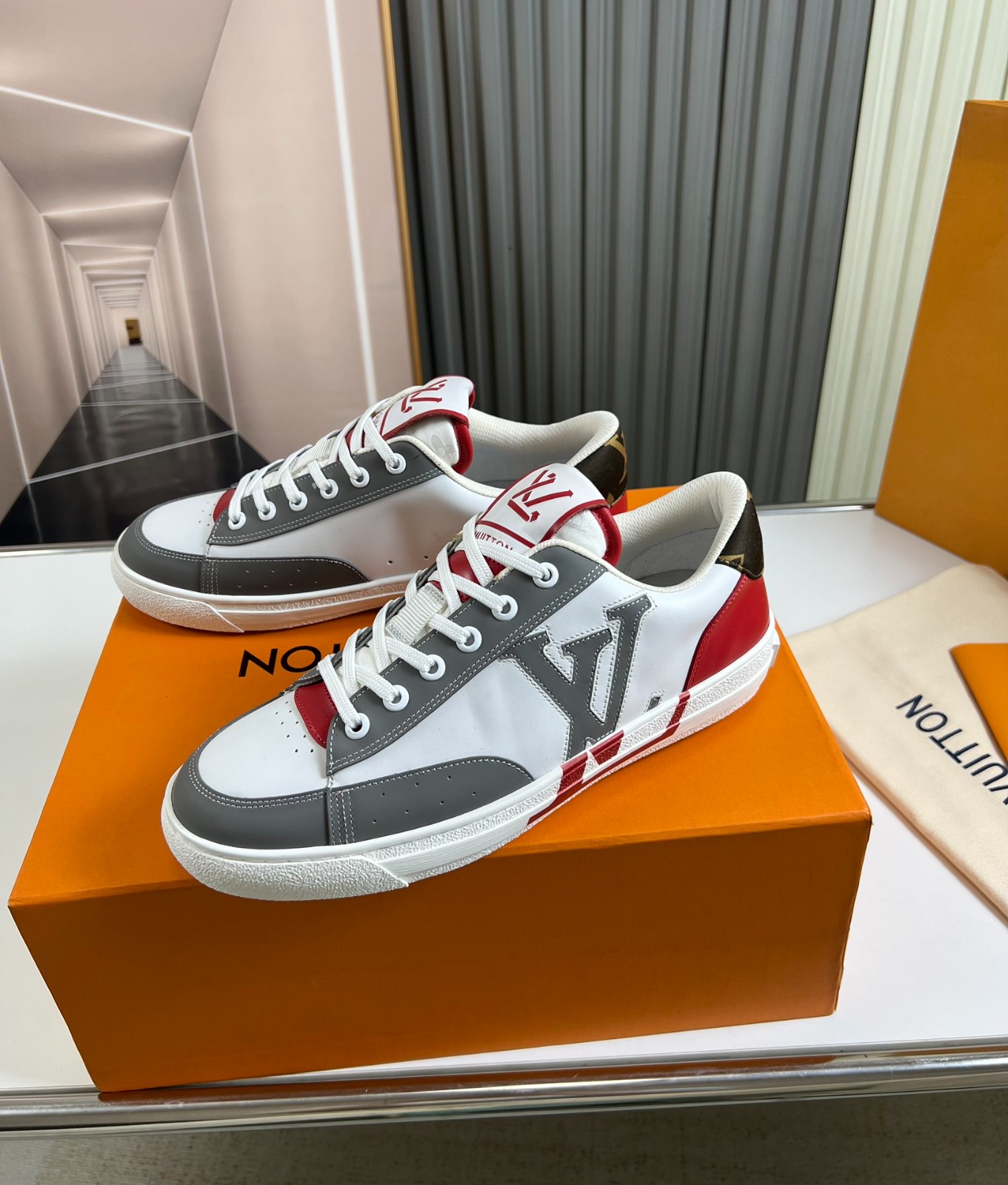 017 030#001-LV-shoes-01-2023SS