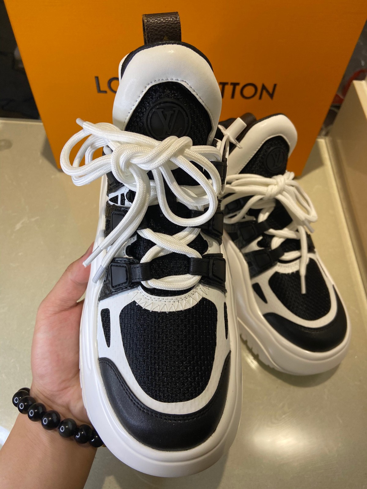016 029#001-LV-shoes-01-2023SS
