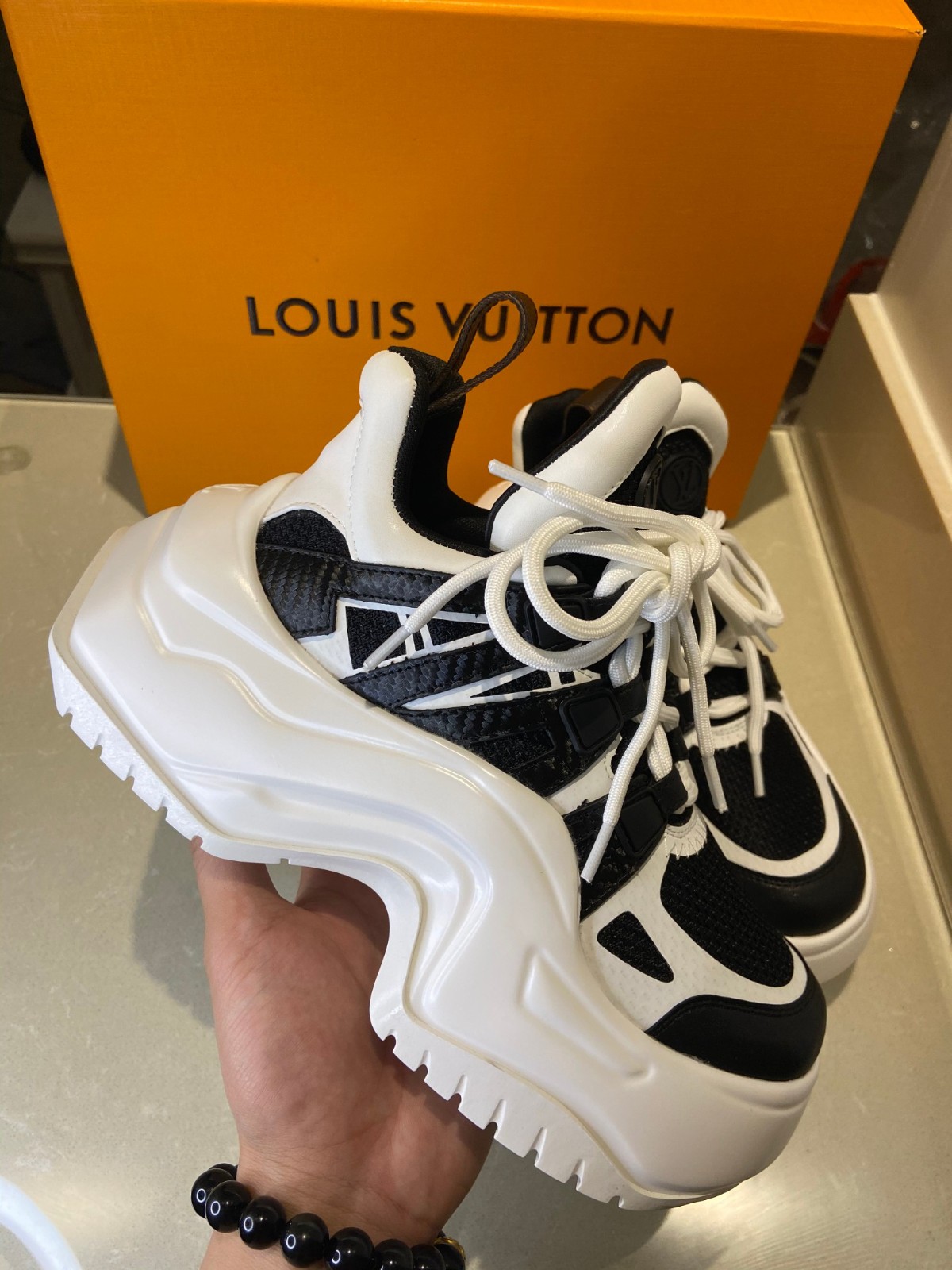 016 029#001-LV-shoes-01-2023SS