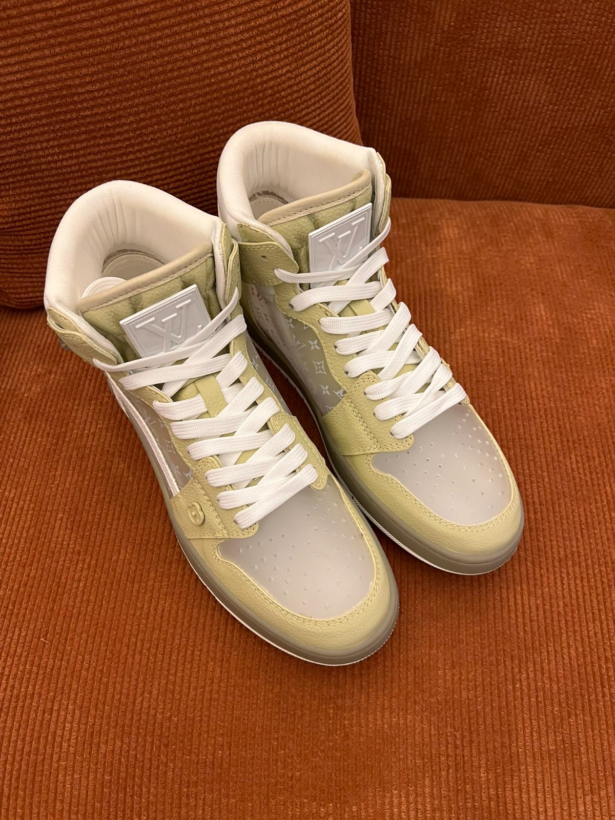 014 027#001-LV-shoes-01-2023SS