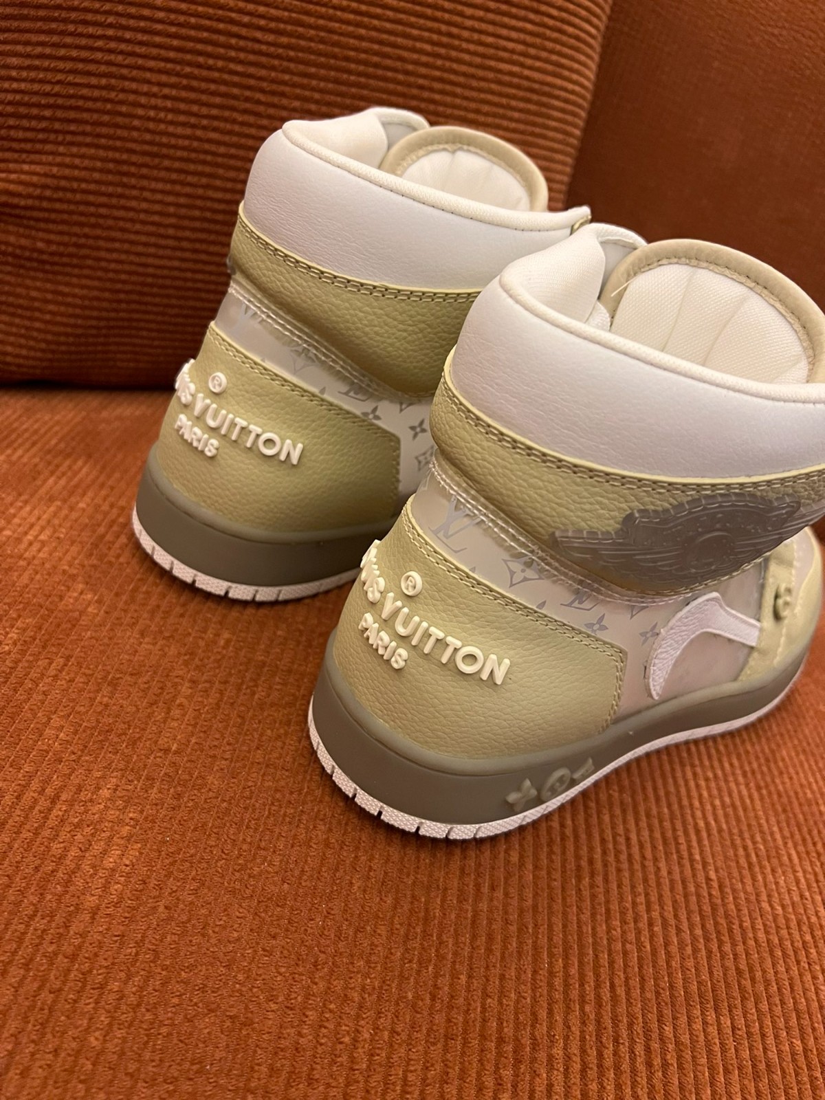 014 027#001-LV-shoes-01-2023SS